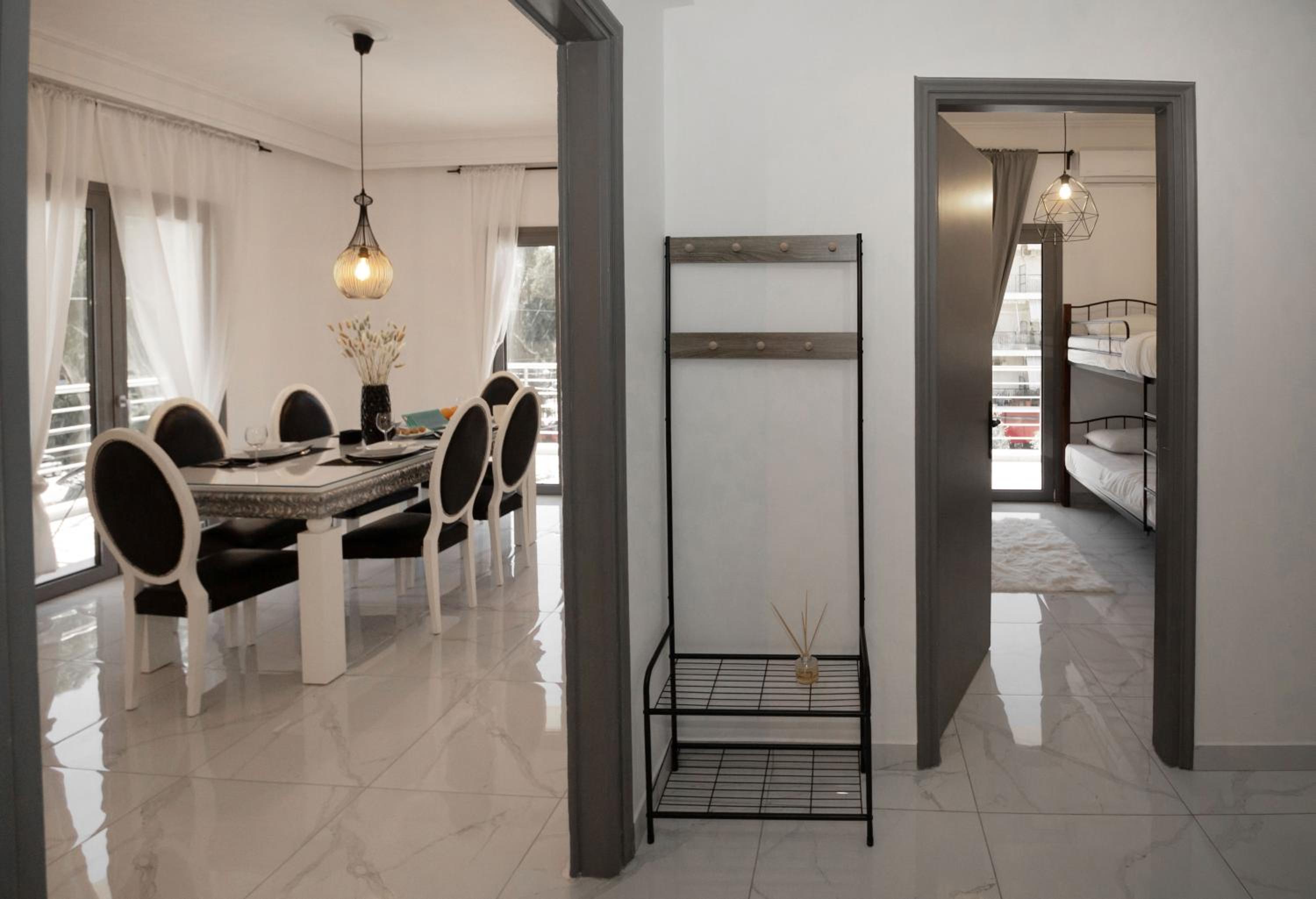 The central Glyfada apartments