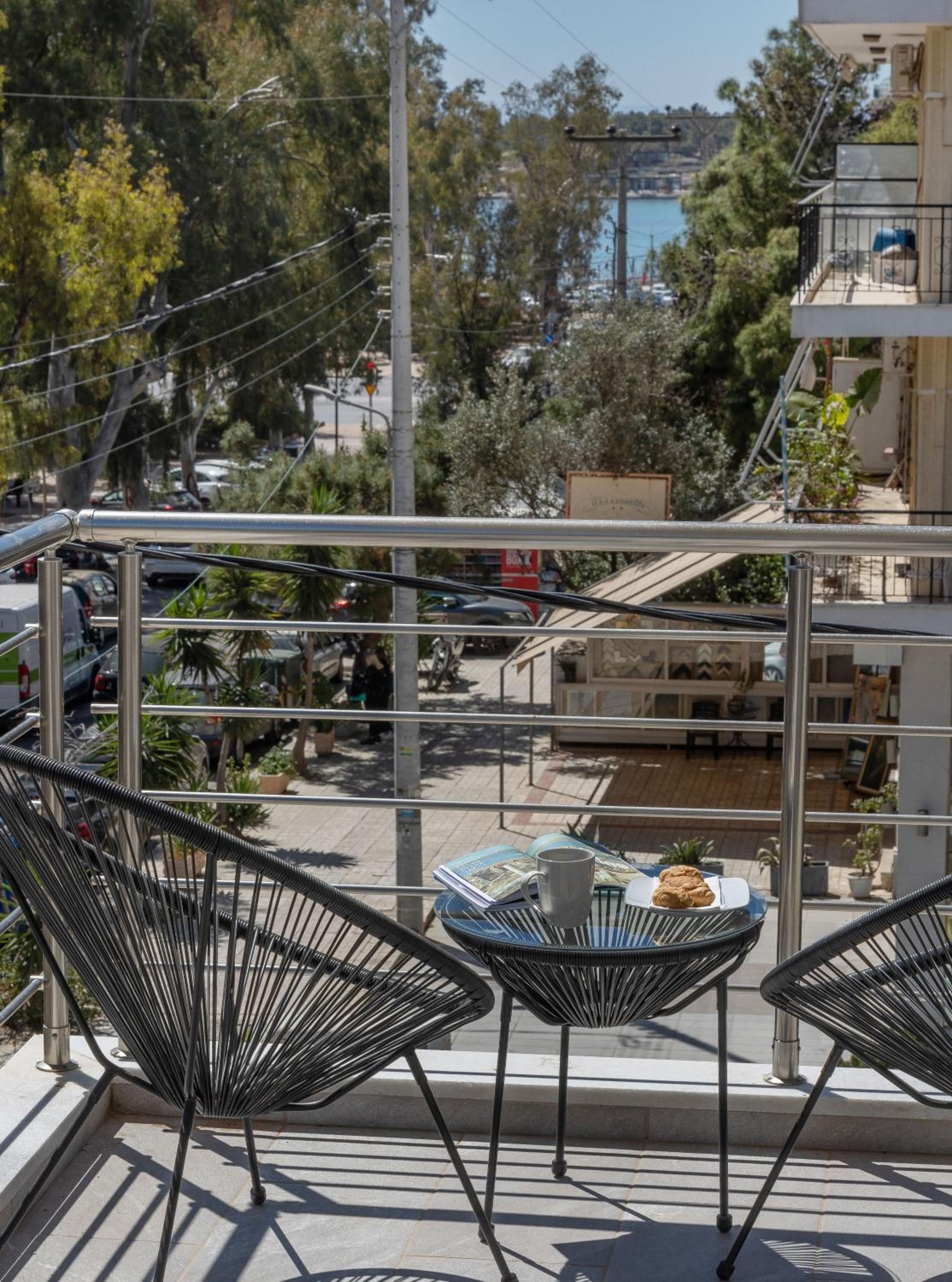 The central Glyfada apartments