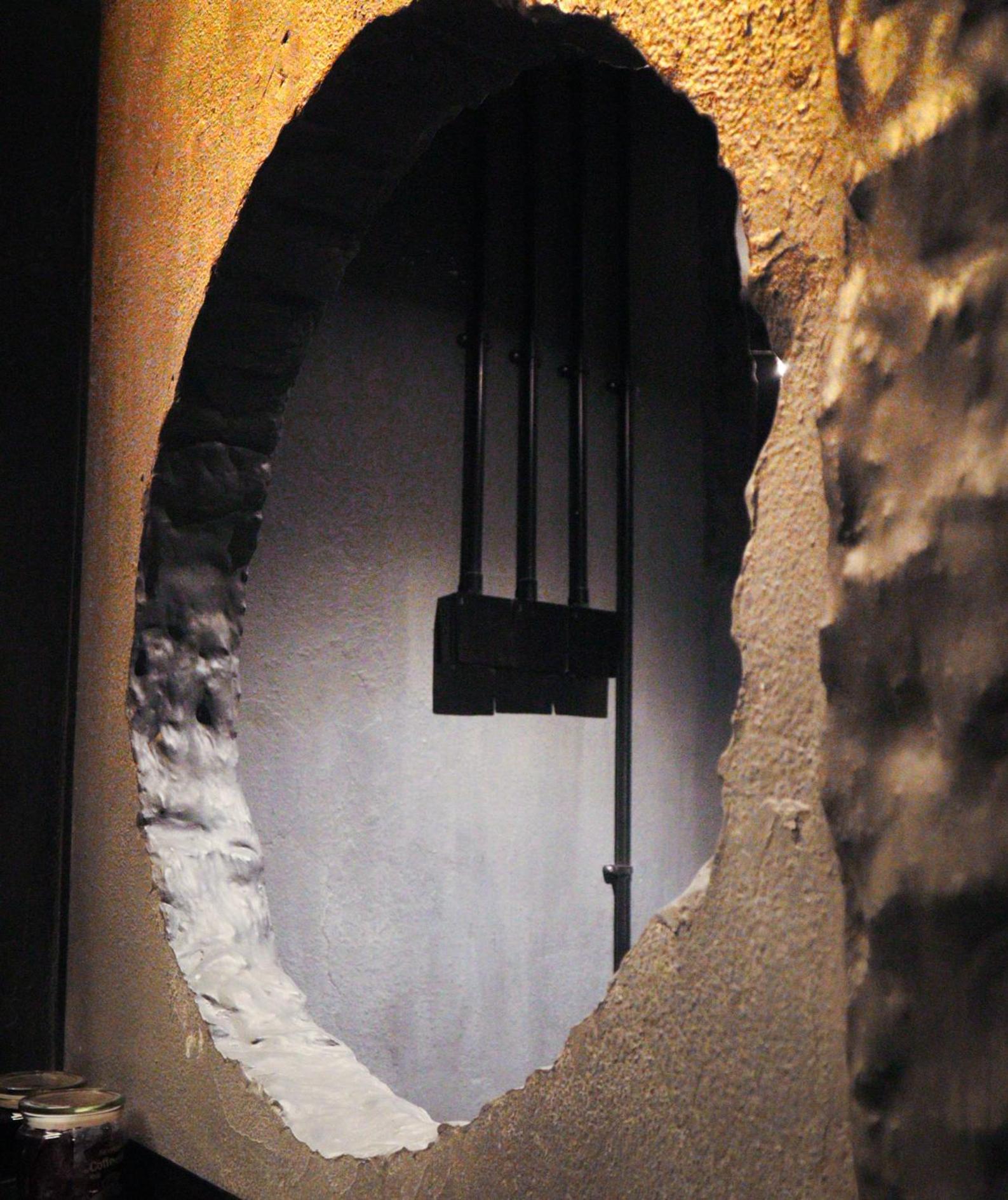 Photo 31