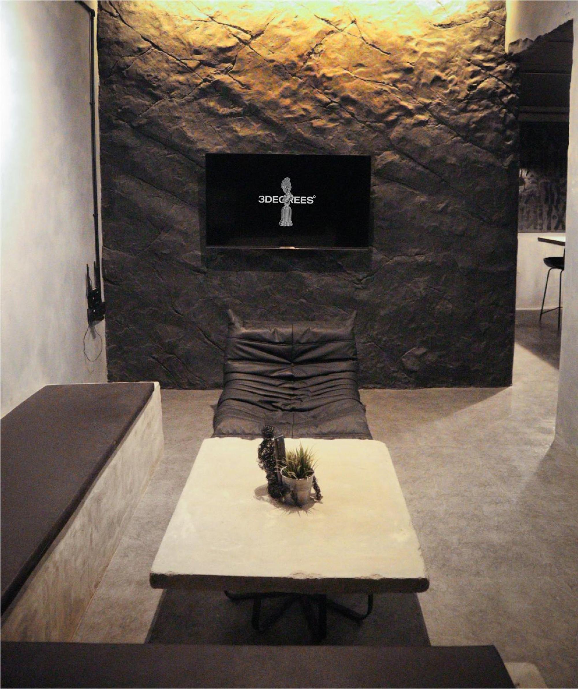 Photo 32