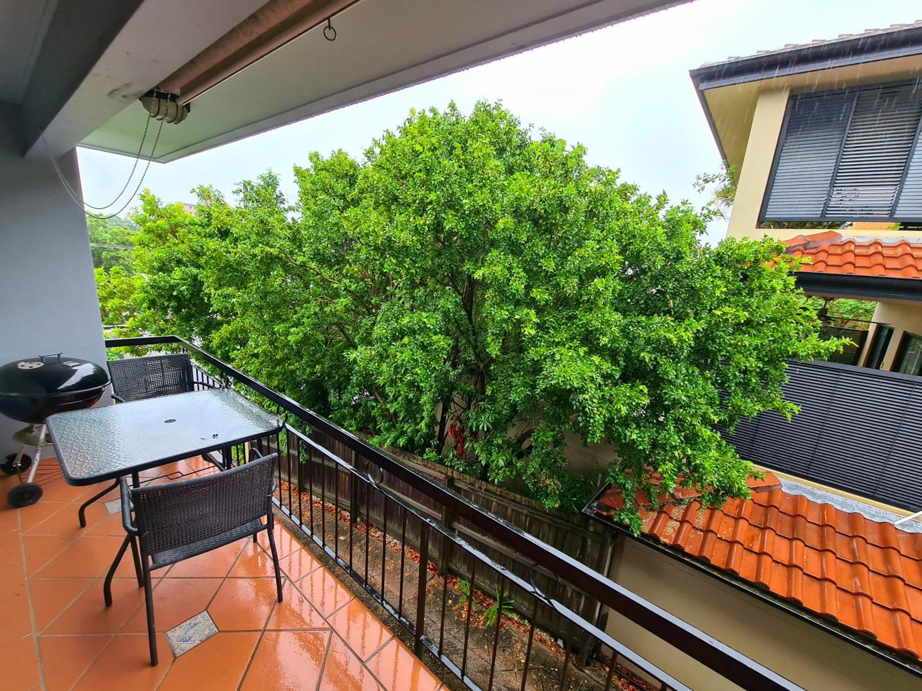 Charming 2bd apt near UQ & ferry
