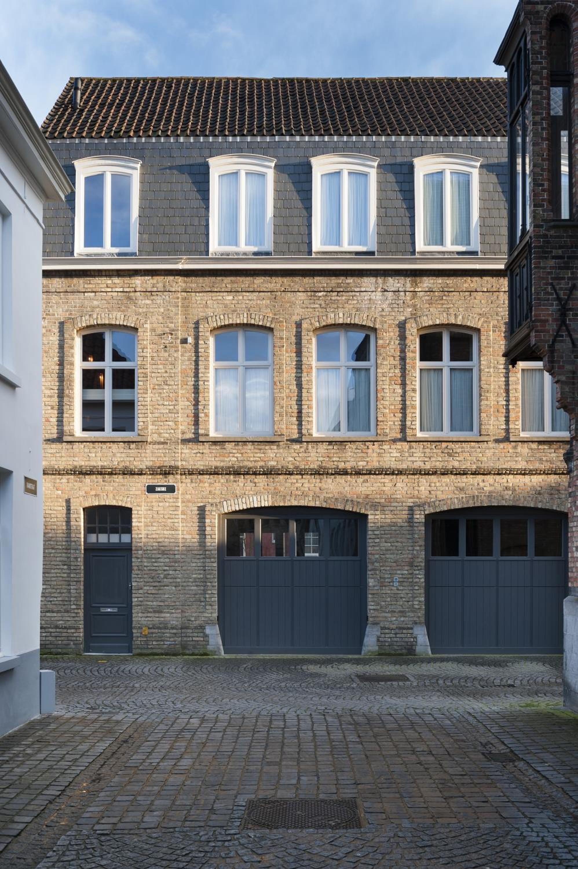 Zakske13 - Design Boutique B&B in Bruges city centre