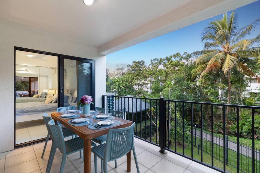 Unparalleled Upward Street Apartment-Close To City