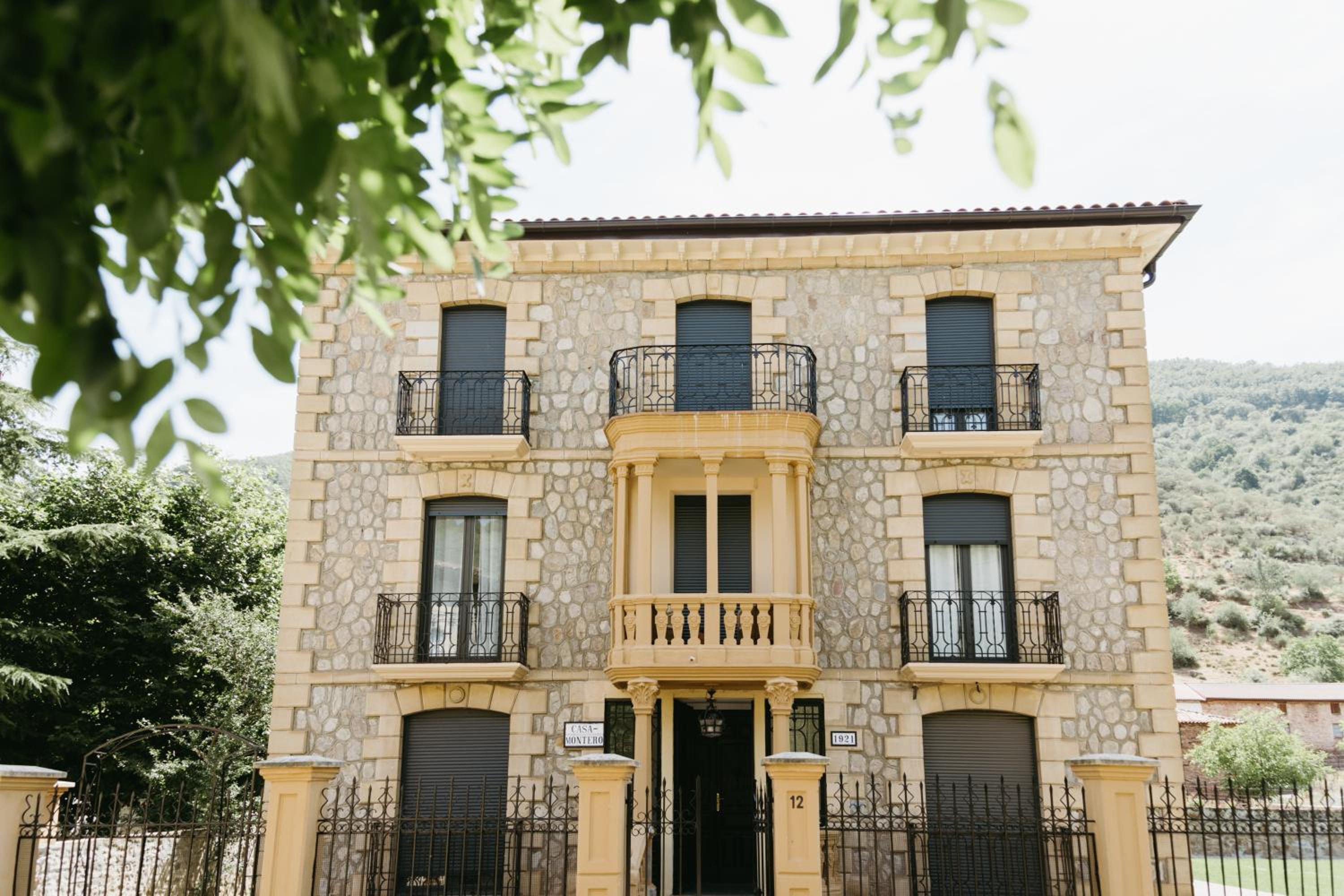 Casa Montero
