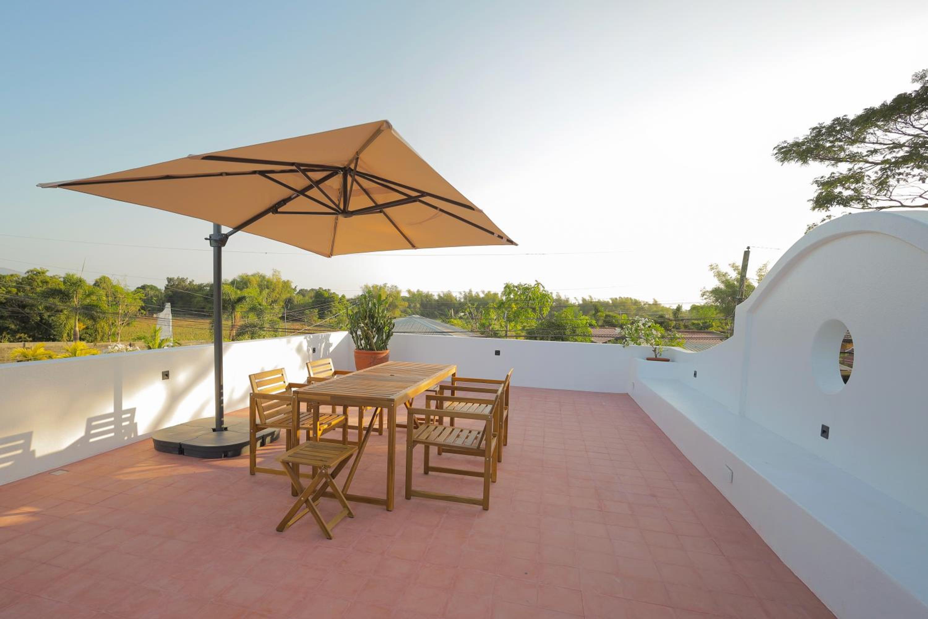 Mija Casita view 3