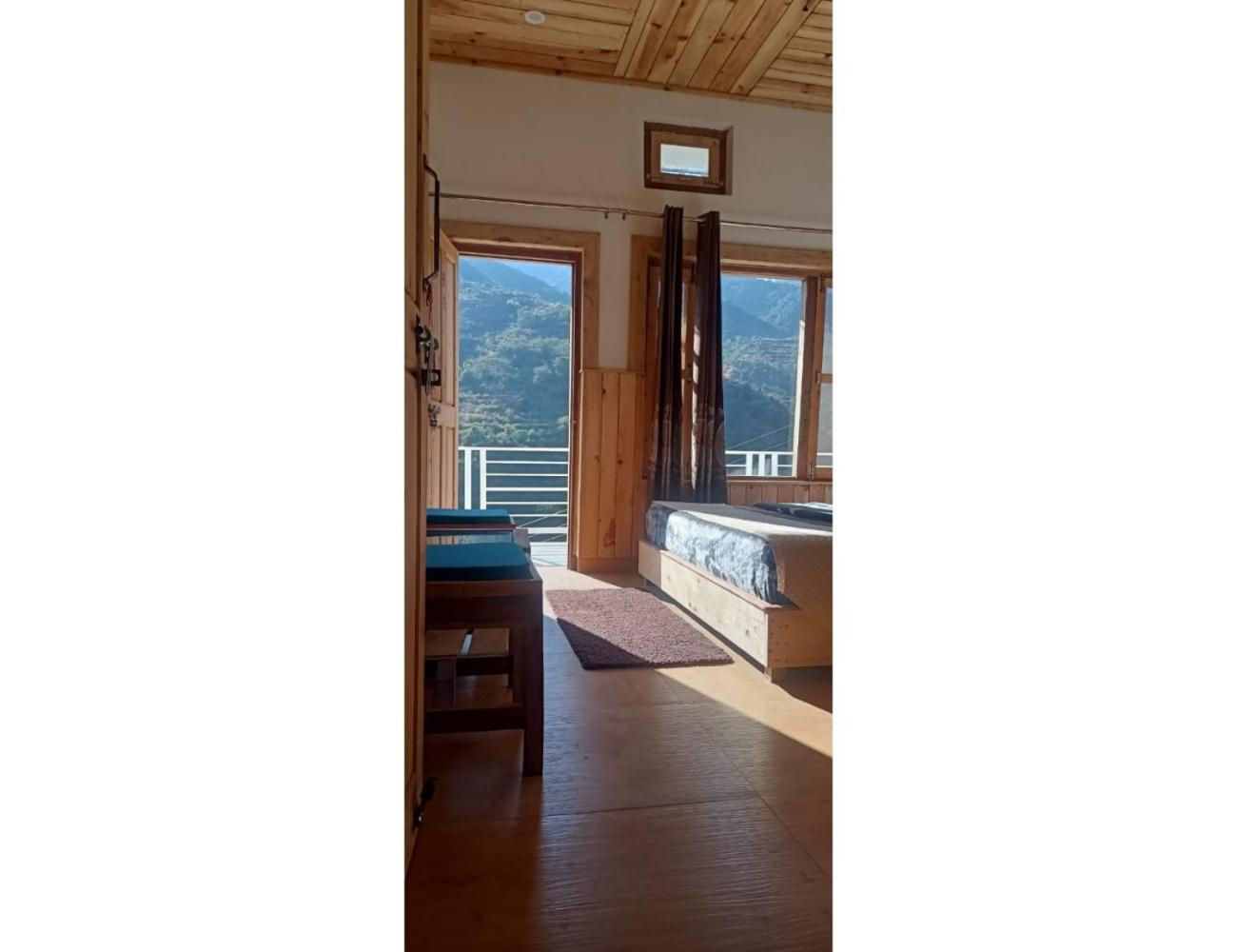 Tiger Hill Resort, Chakrata view 5