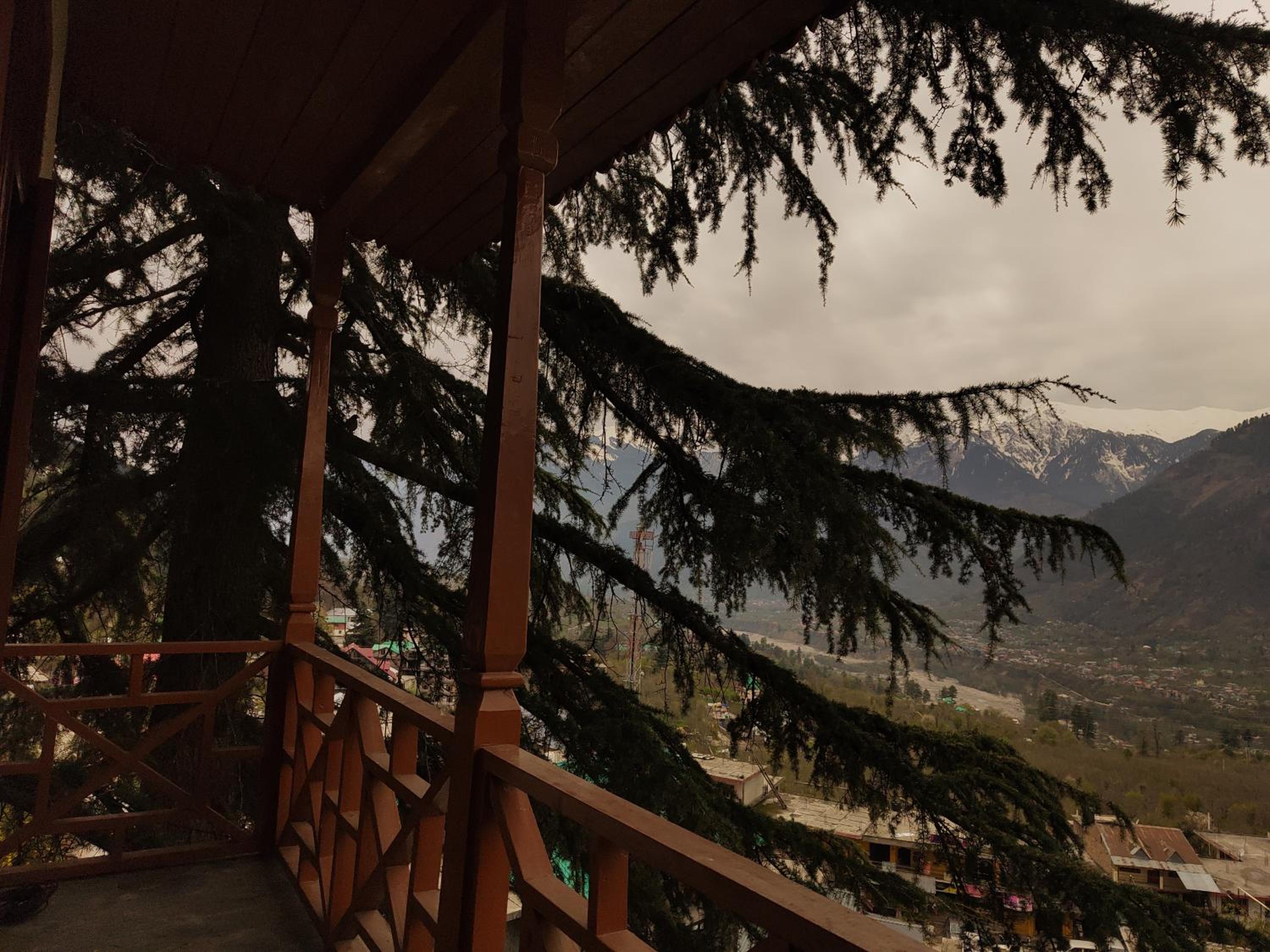 TSUKIMI Homestay, Naggar, Manali