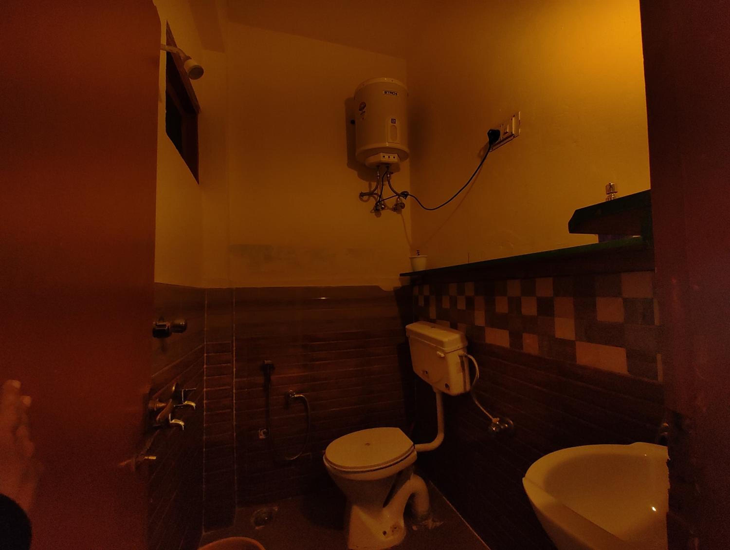 TSUKIMI Homestay, Naggar, Manali