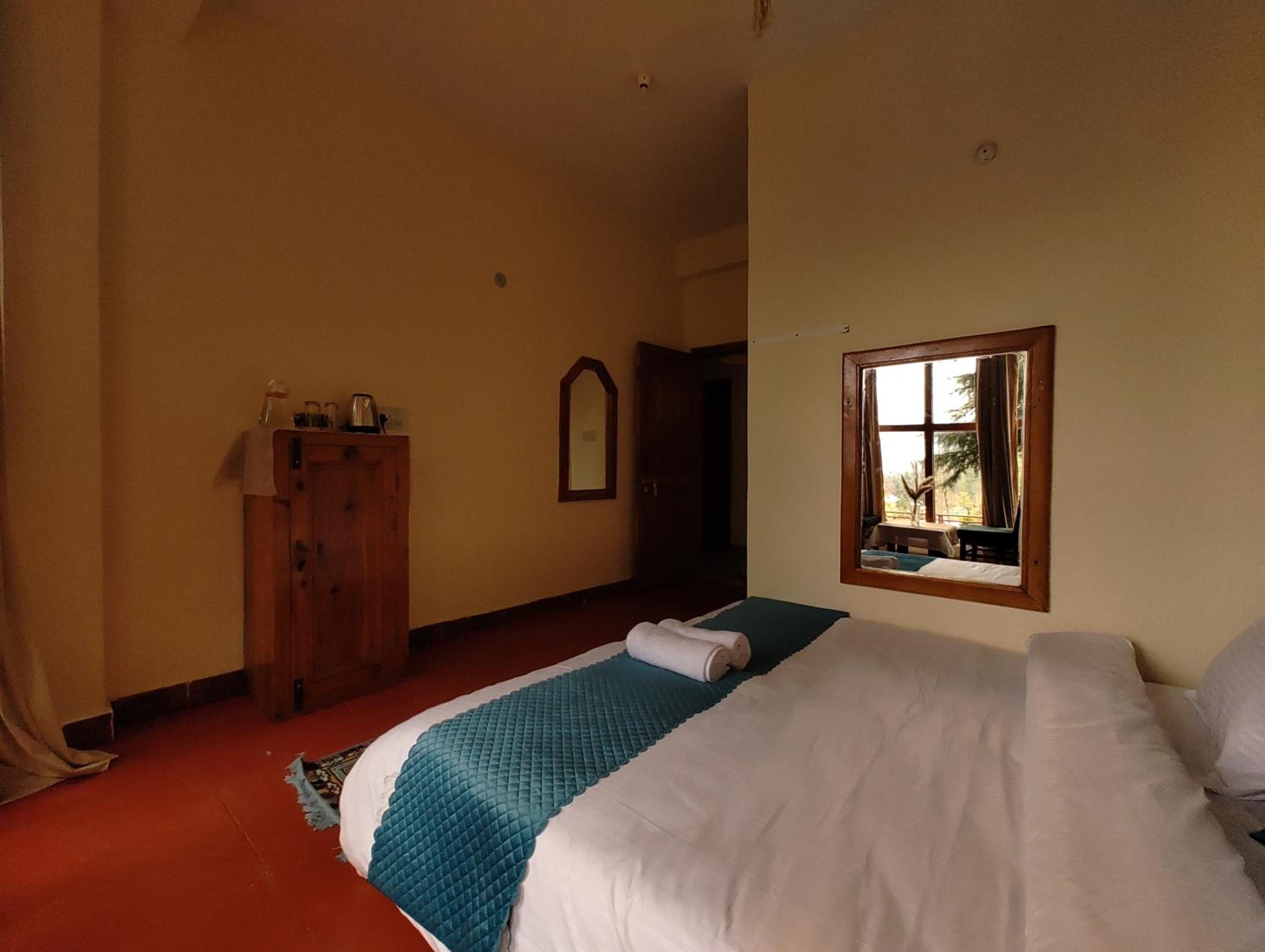 TSUKIMI Homestay, Naggar, Manali