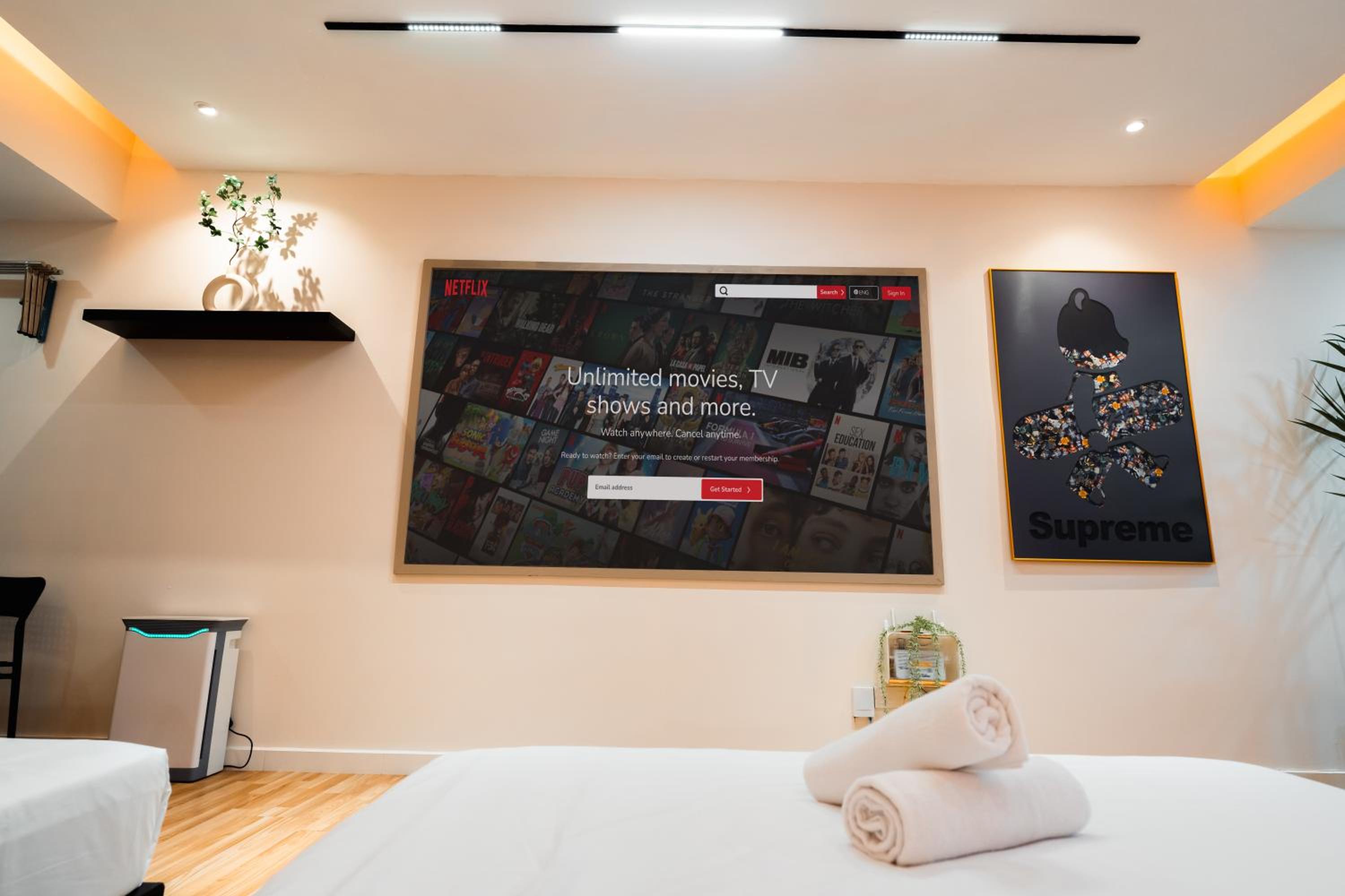 Mount austin#akademik suites#austin center