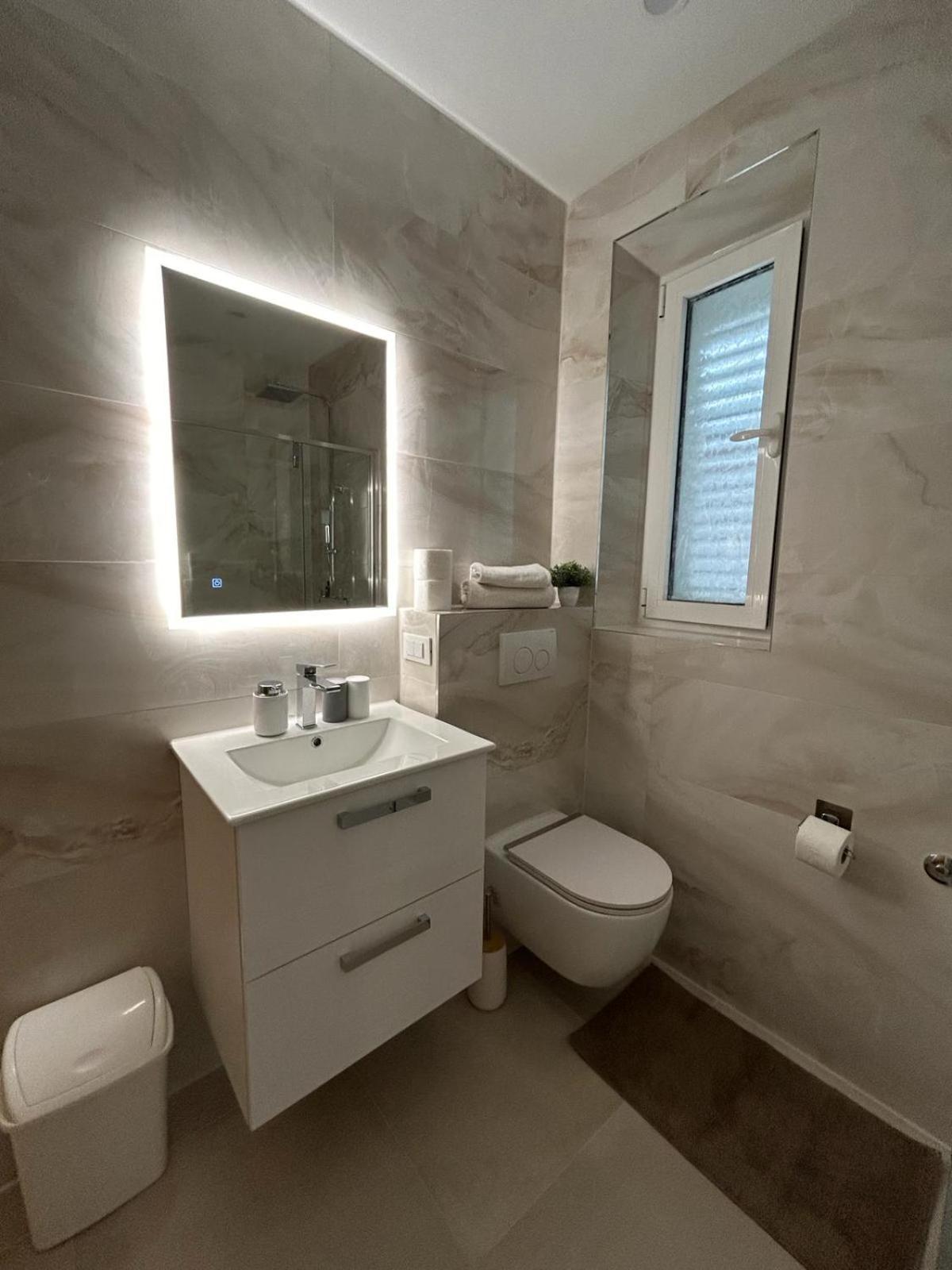 Perina Apartment - free parking