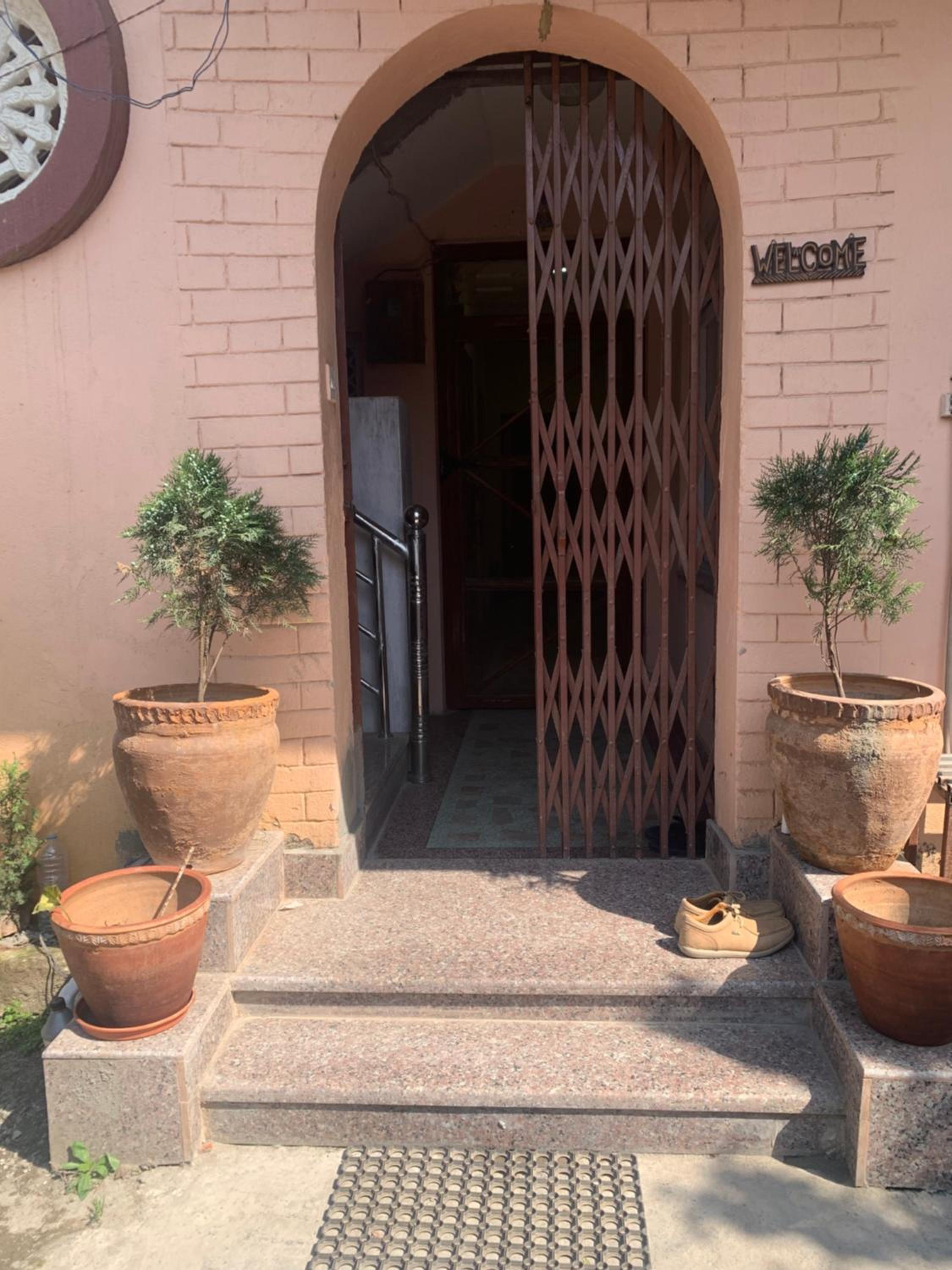 Osho Gaurishankar Meditation Center view 2