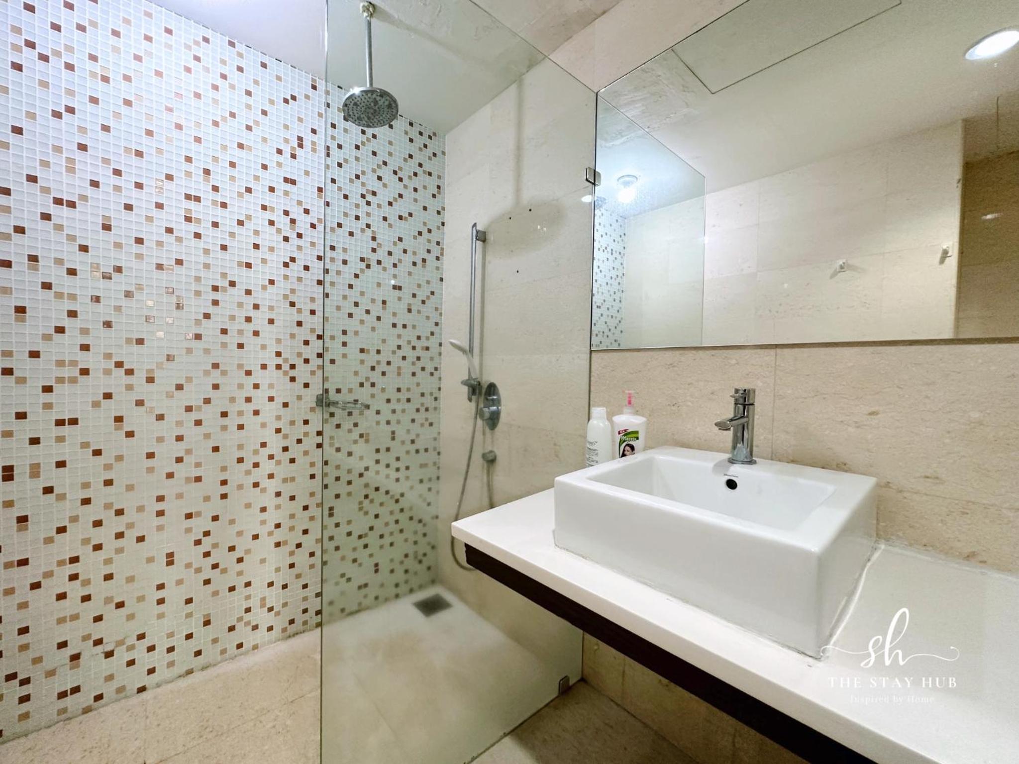 Regalia Residence The Sky Pool Suite