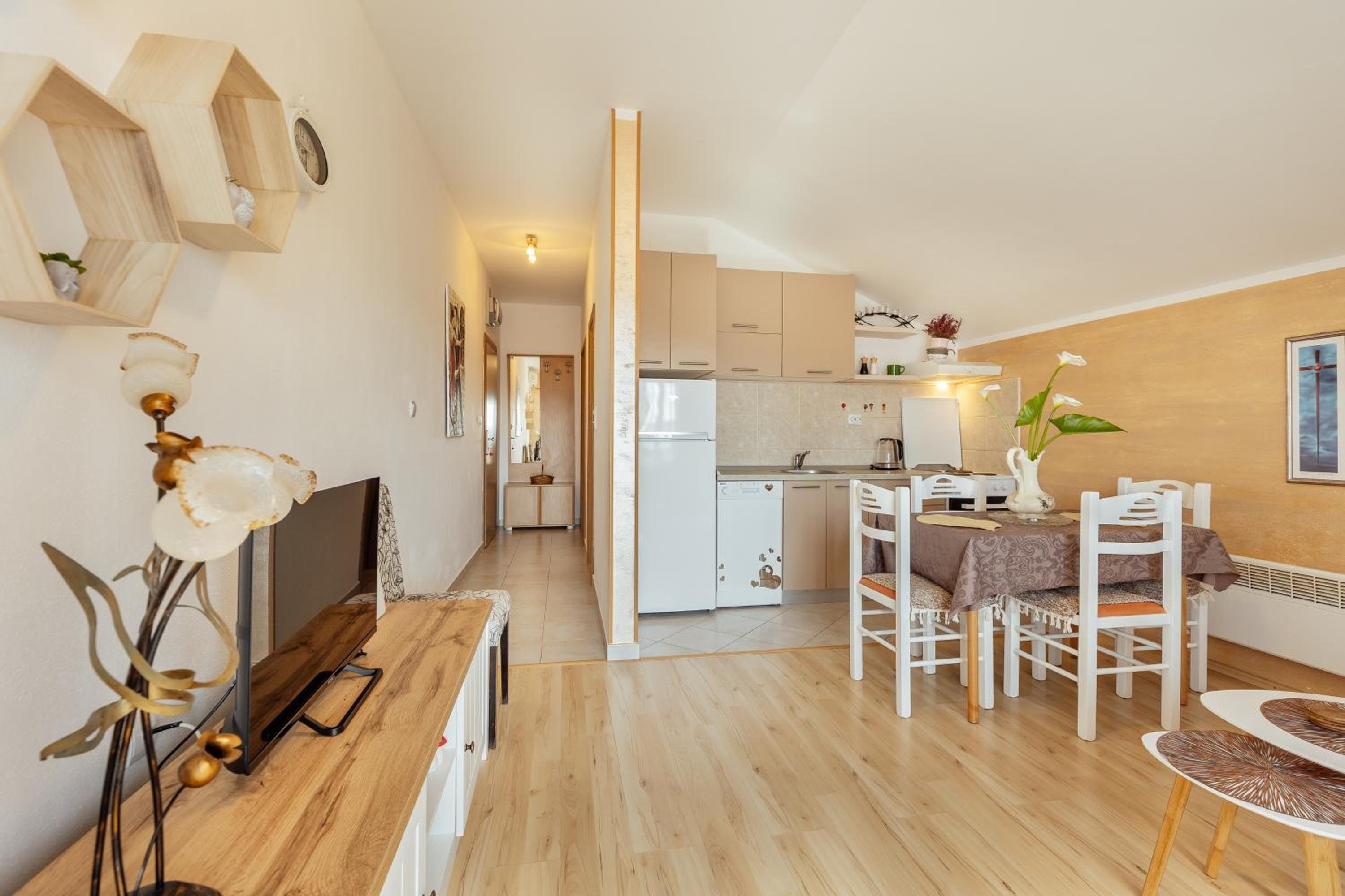 Apartments Kosta