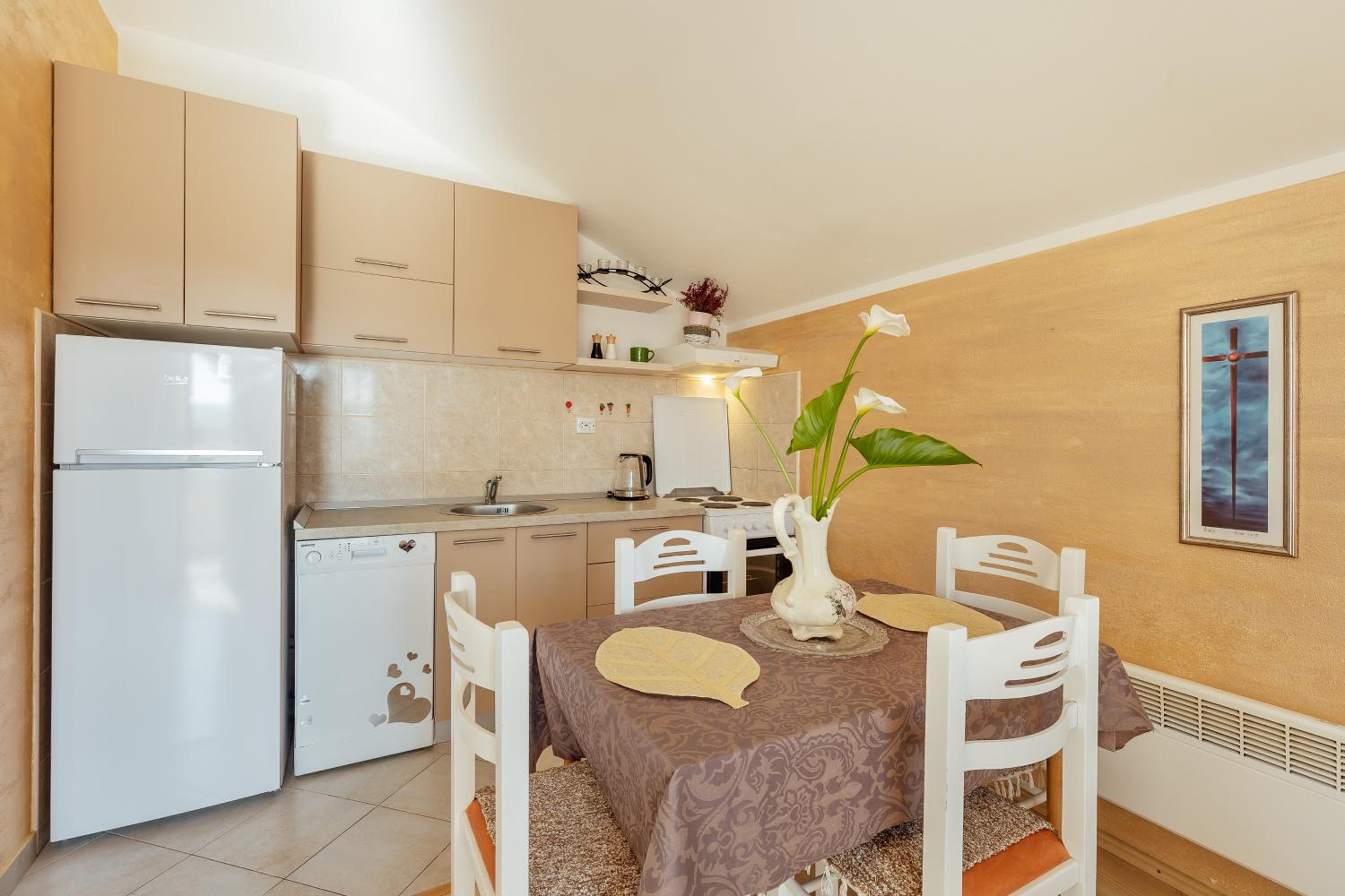 Apartments Kosta