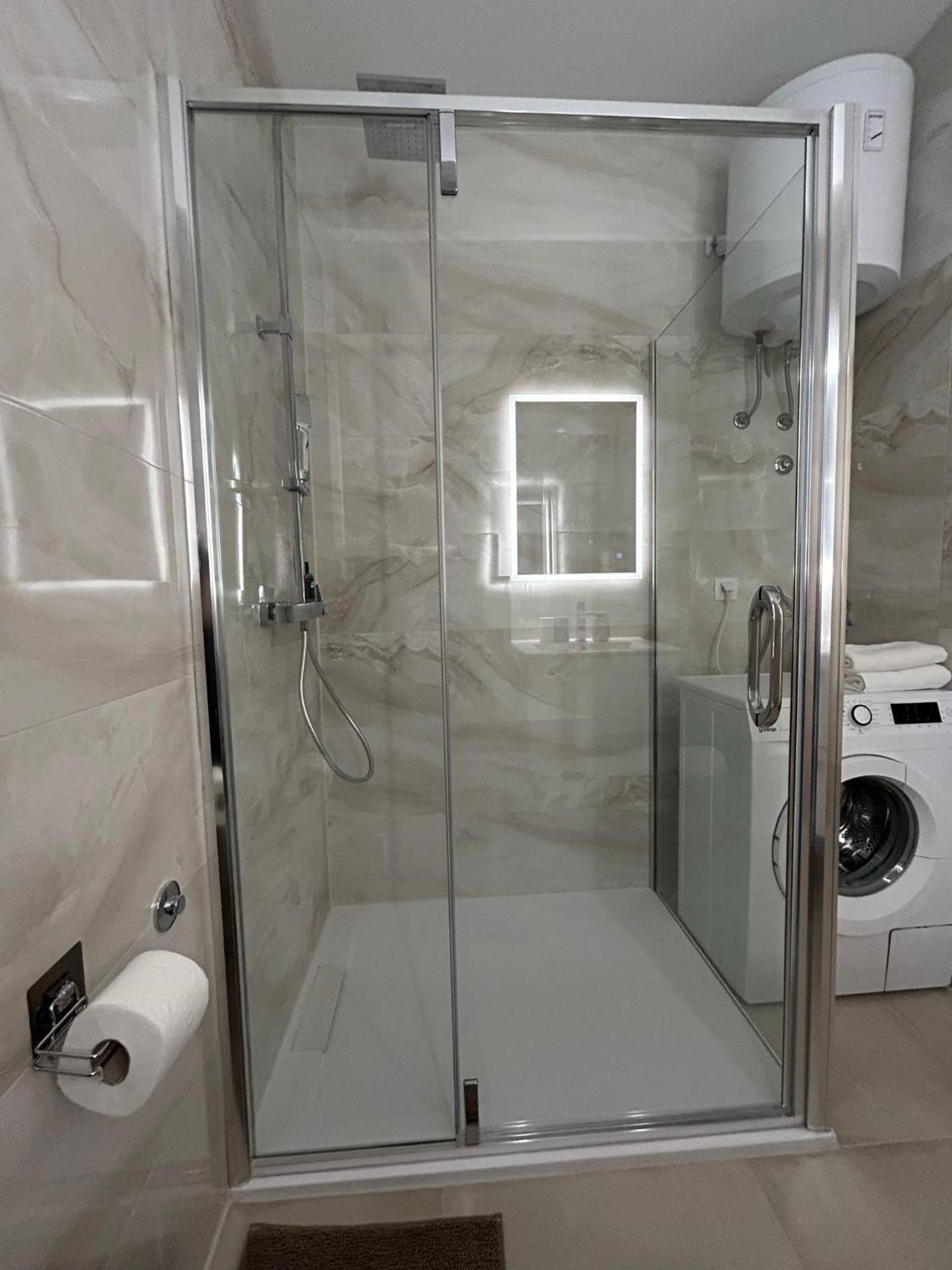 Perina Apartment - free parking