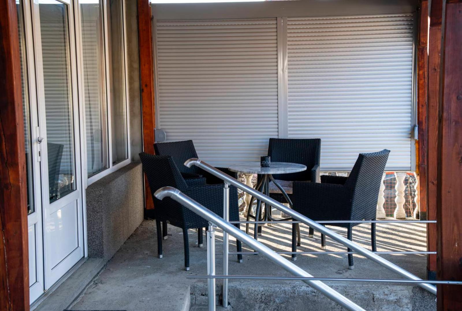 Apartman Lara view 2