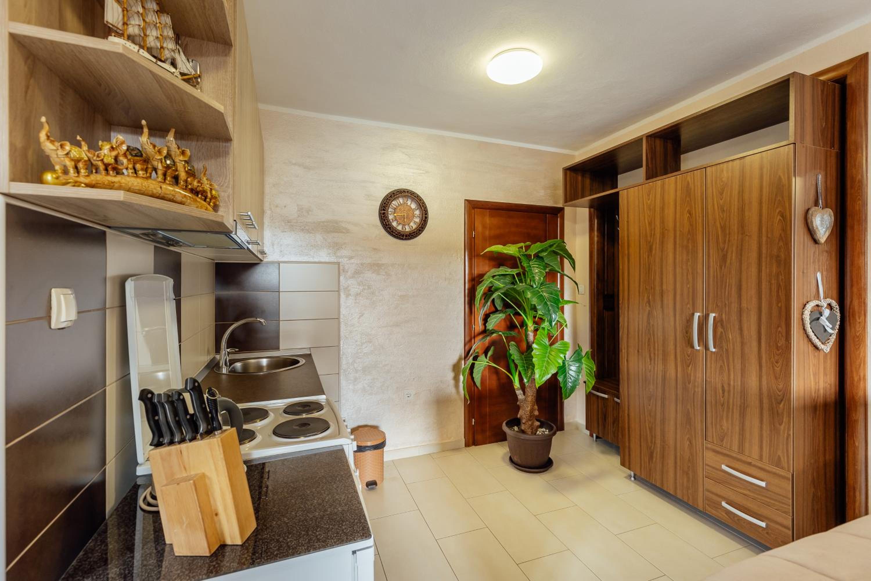Apartments Kosta