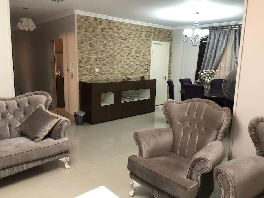 Apartment in Gardenia compound