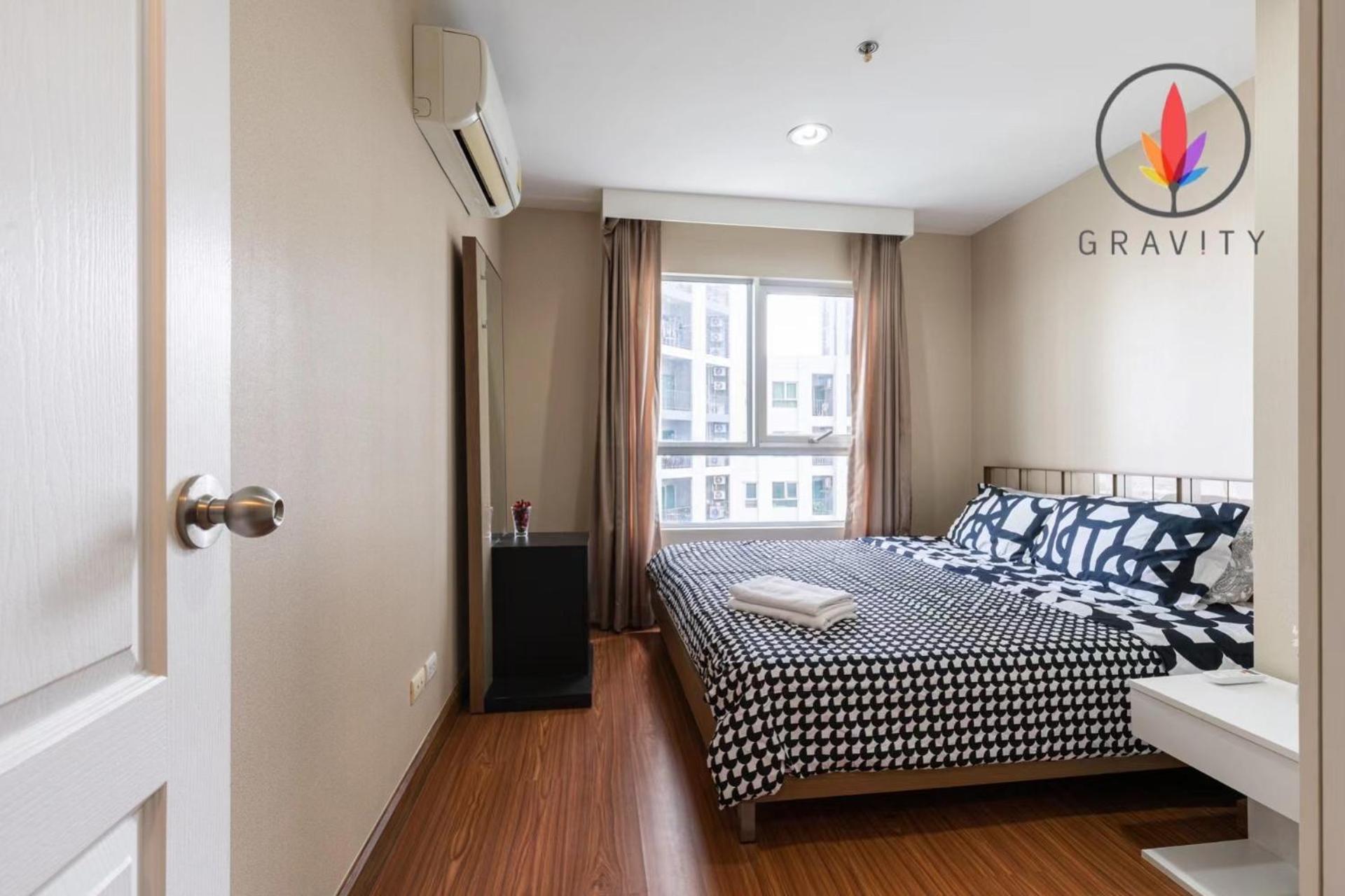 MRT rame9 Jodd Fairs night market, walk for a few minutes, two bedrooms and two bathrooms
