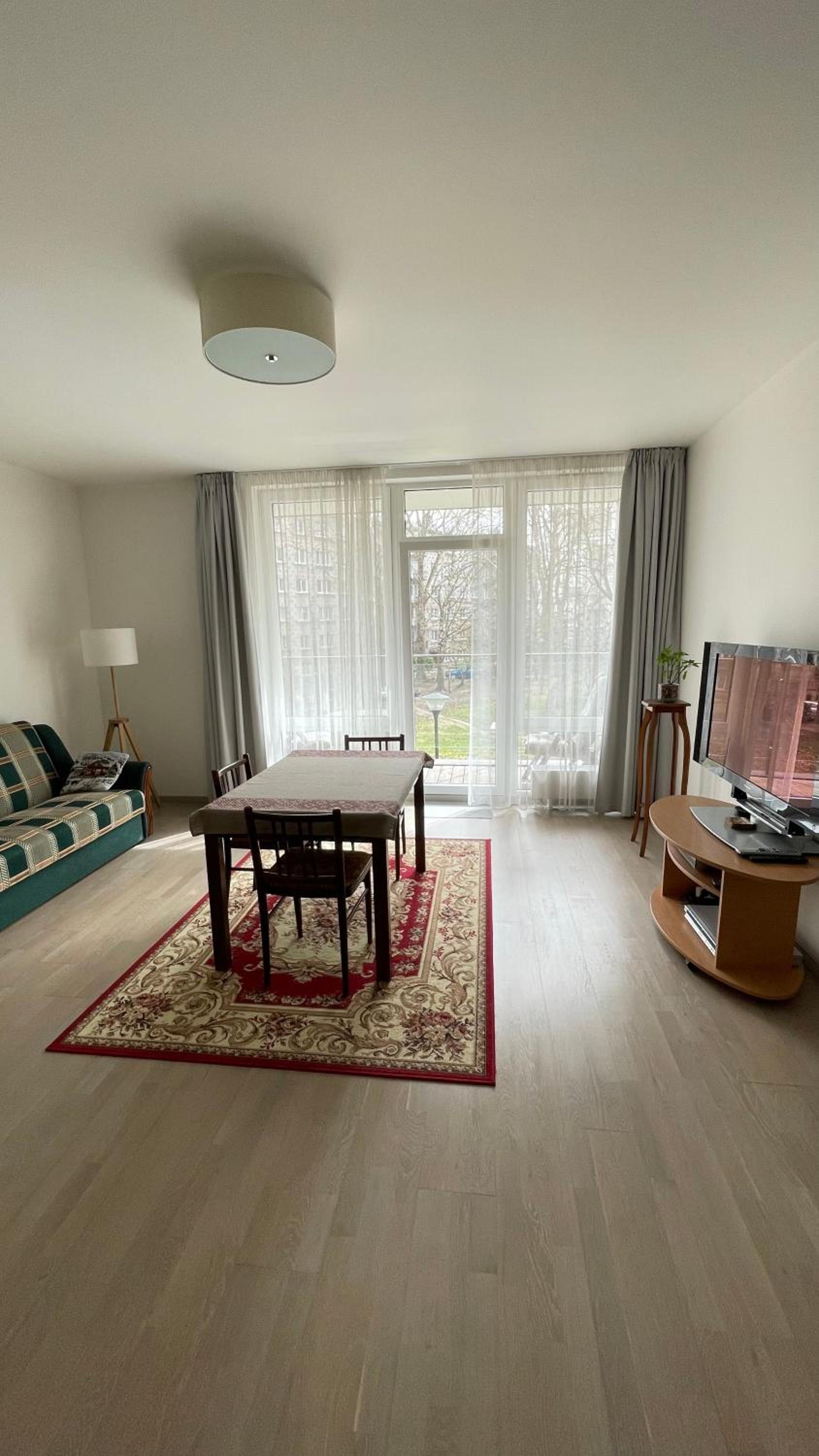 Hugo apartment & parking view 5