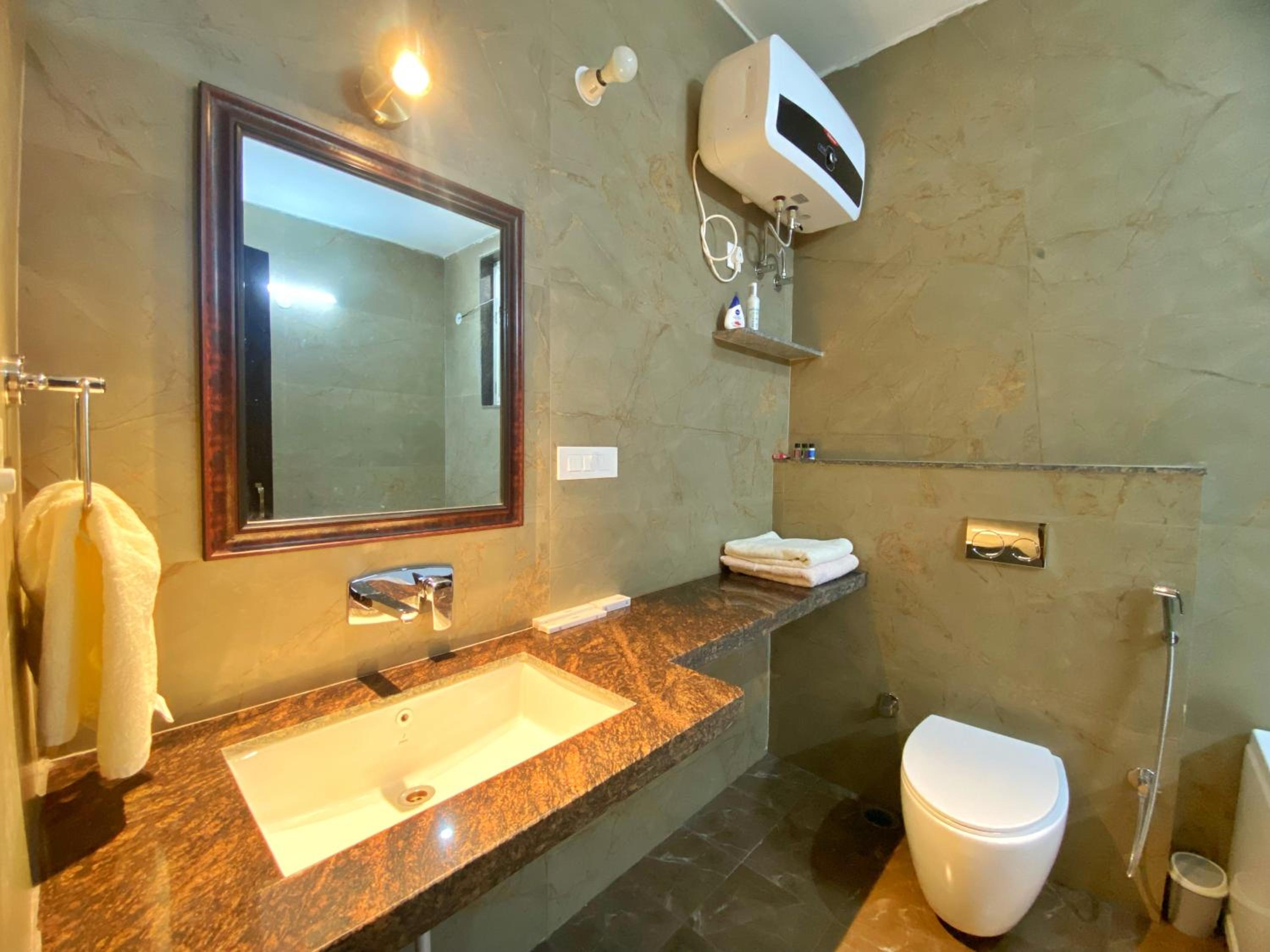 Photo 11