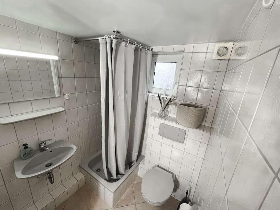 Geräumiges 180 qm Ferienhaus auf 3 Etagen view 2