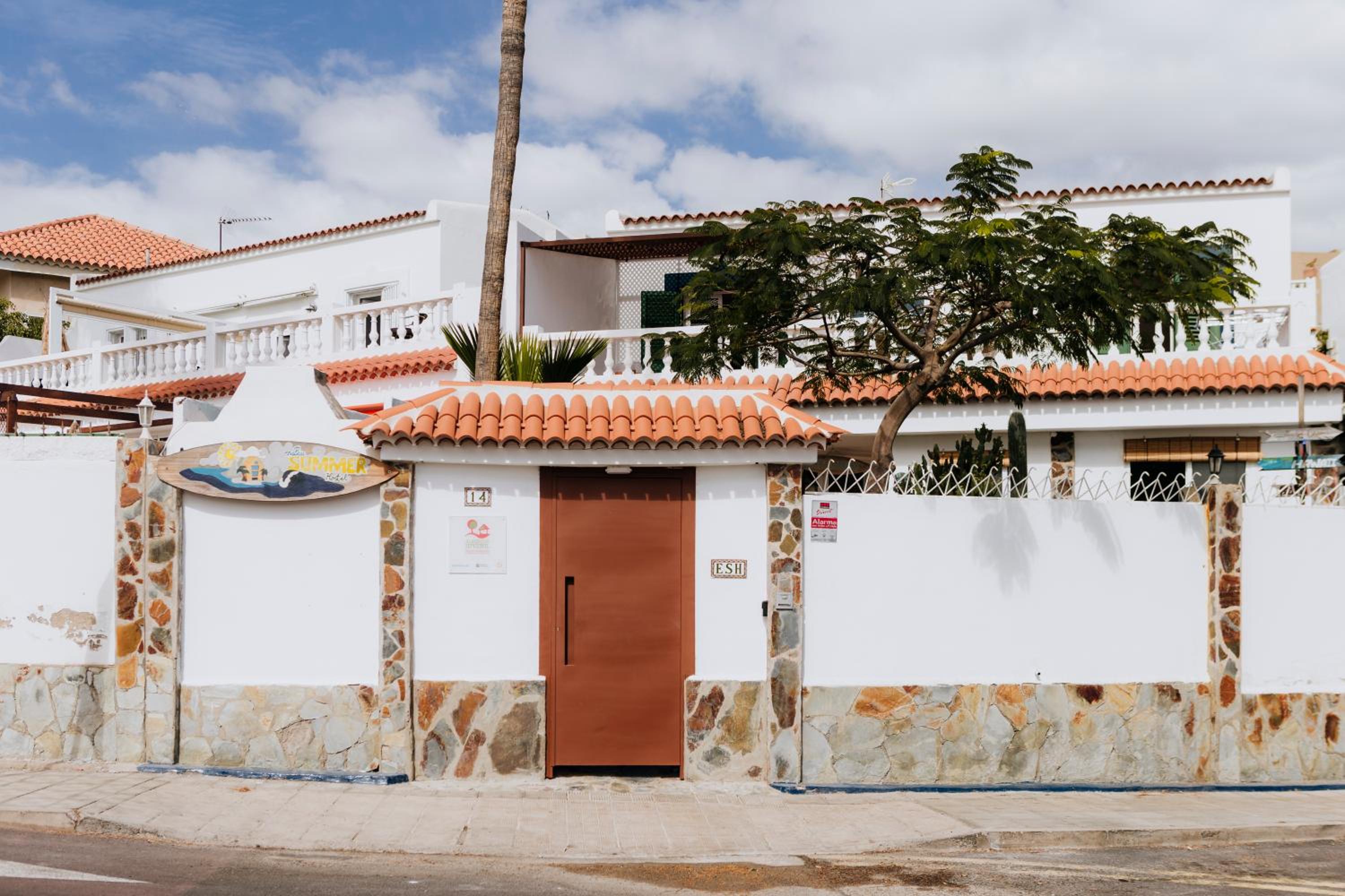 Endless Summer Hostel