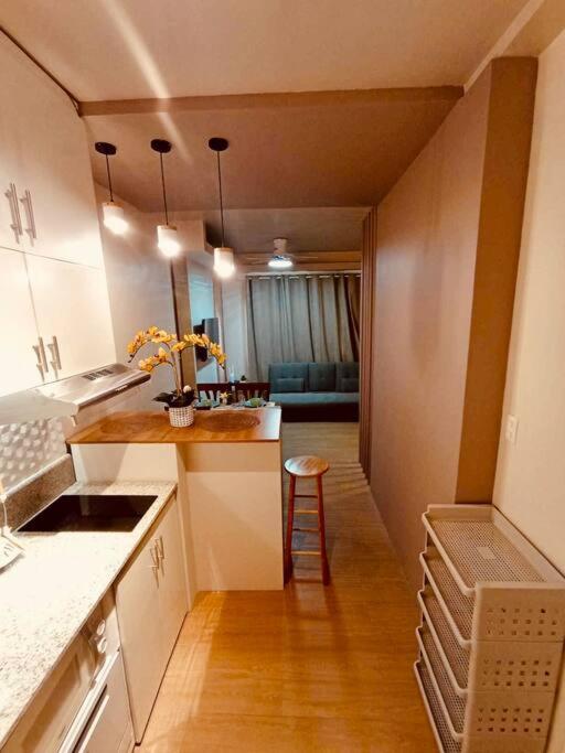 Serenity in Style - Stylish Cozy Stay with Pool & WiFi in Nuvali