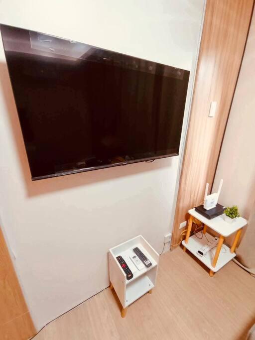 Serenity in Style - Stylish Cozy Stay with Pool & WiFi in Nuvali