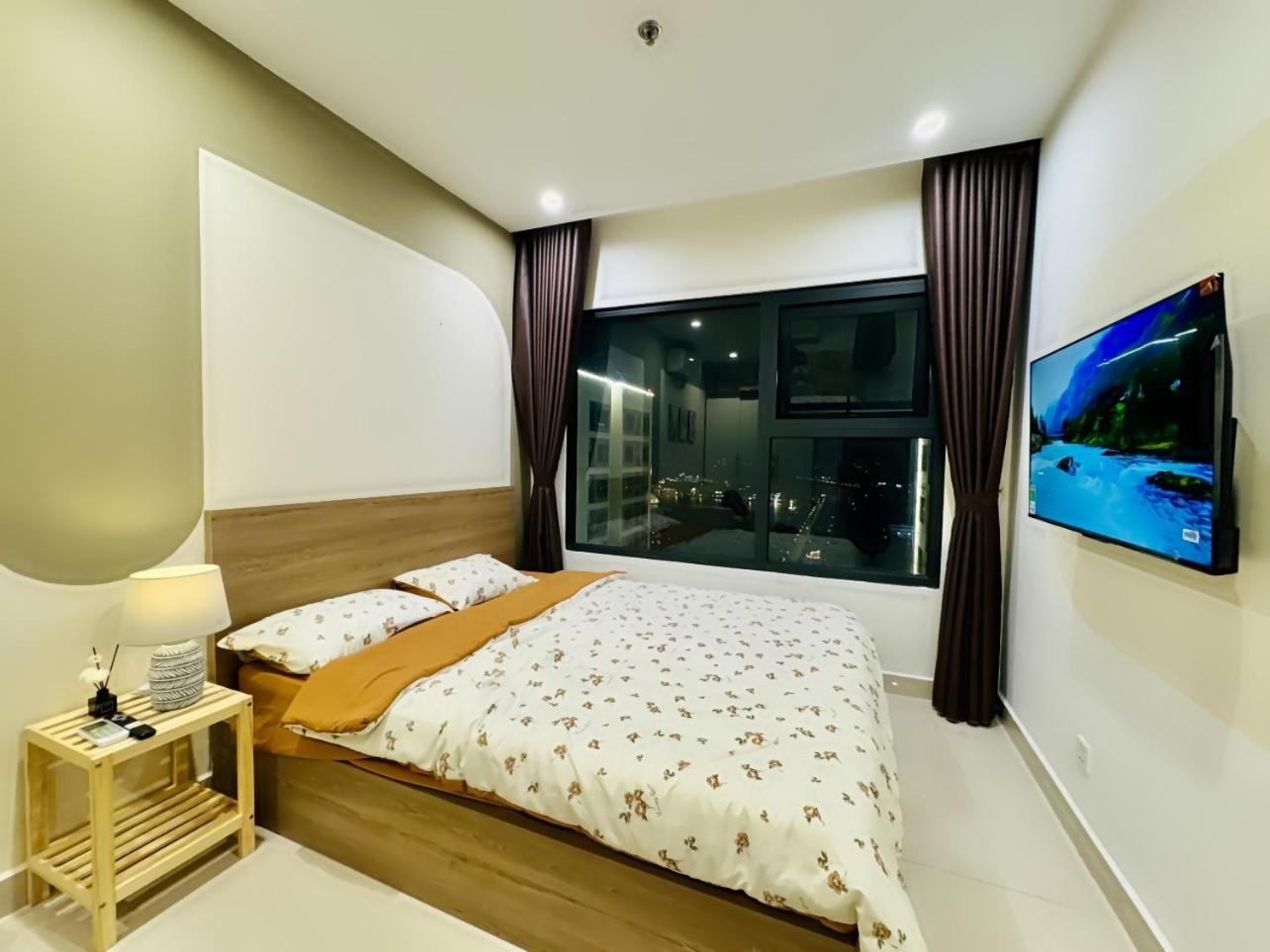 Homestay Vinhome Ocean Park Studio view 2