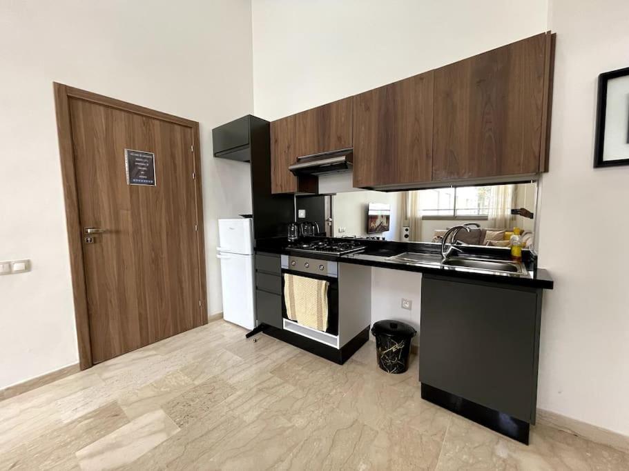 Luxury apartment 5 minutes Casablanca Airport view 3