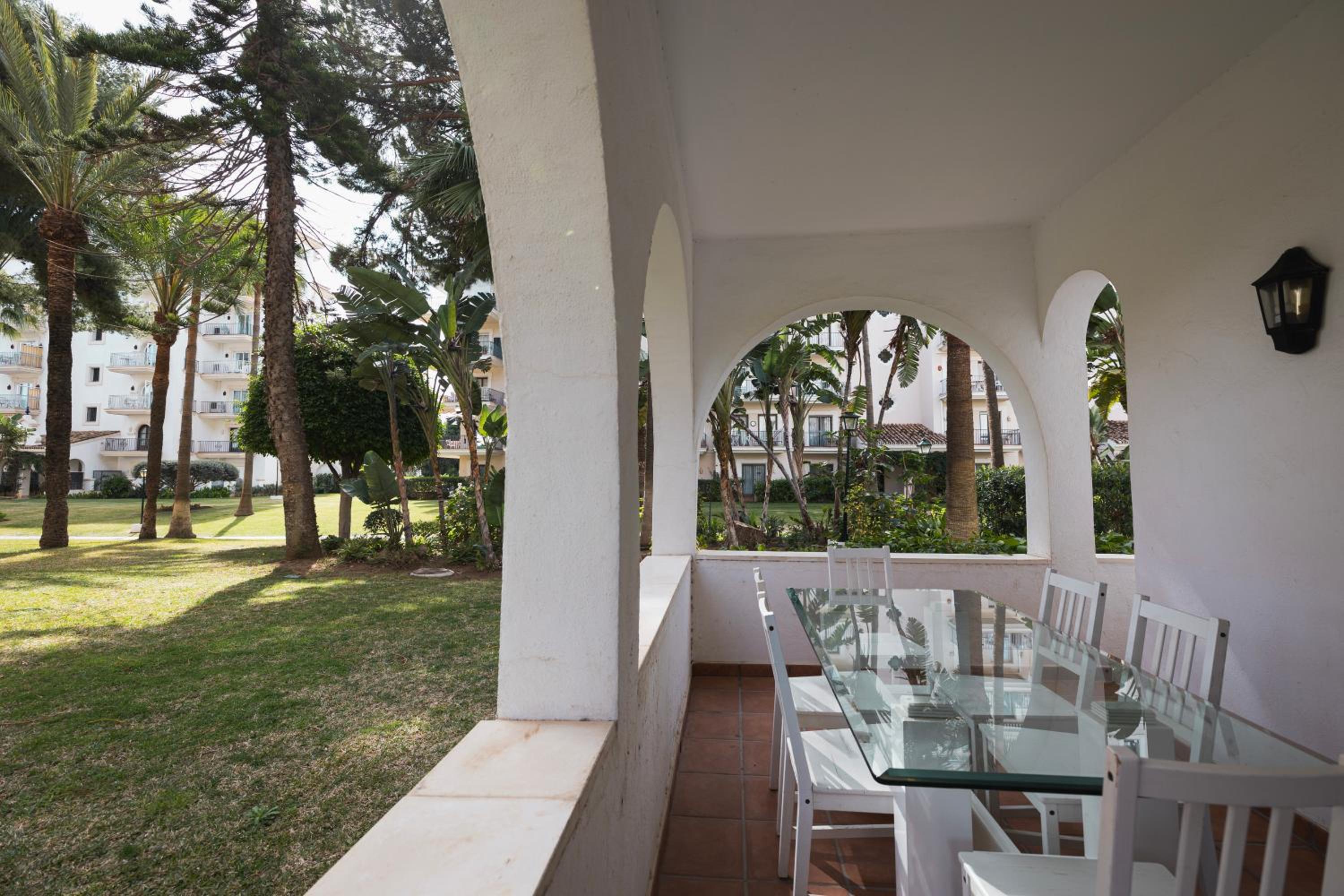Andalucia del Mar · 3 bedroom apartment in Puerto Banus view 5