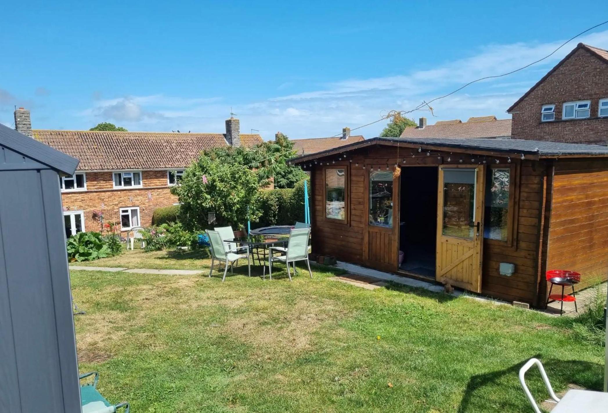 Glamping Cabin - Great for Hikers - Breakfast inc! view 4