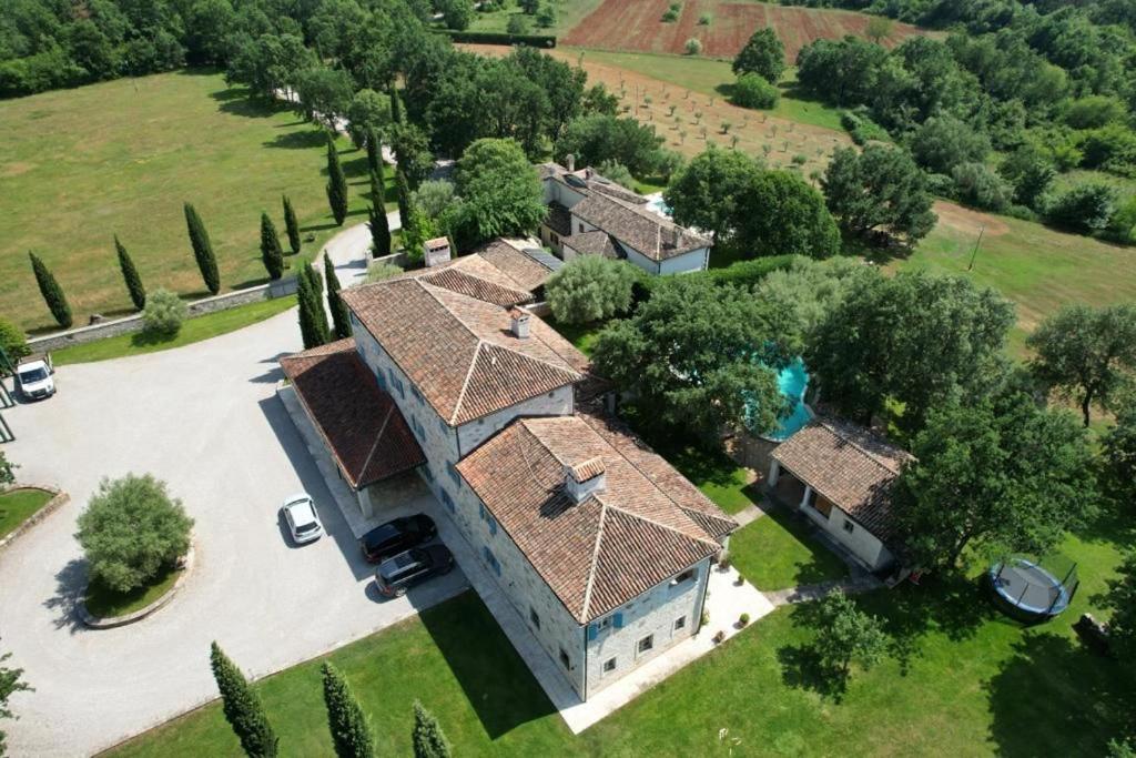 Villa LOU view 3