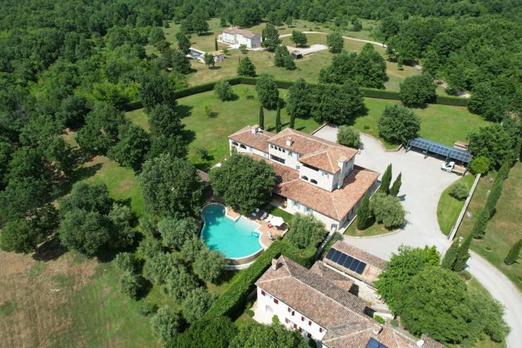 Villa LOU view 4
