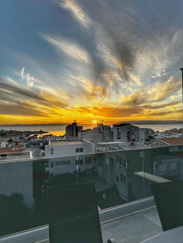 Melassy Penthouse
