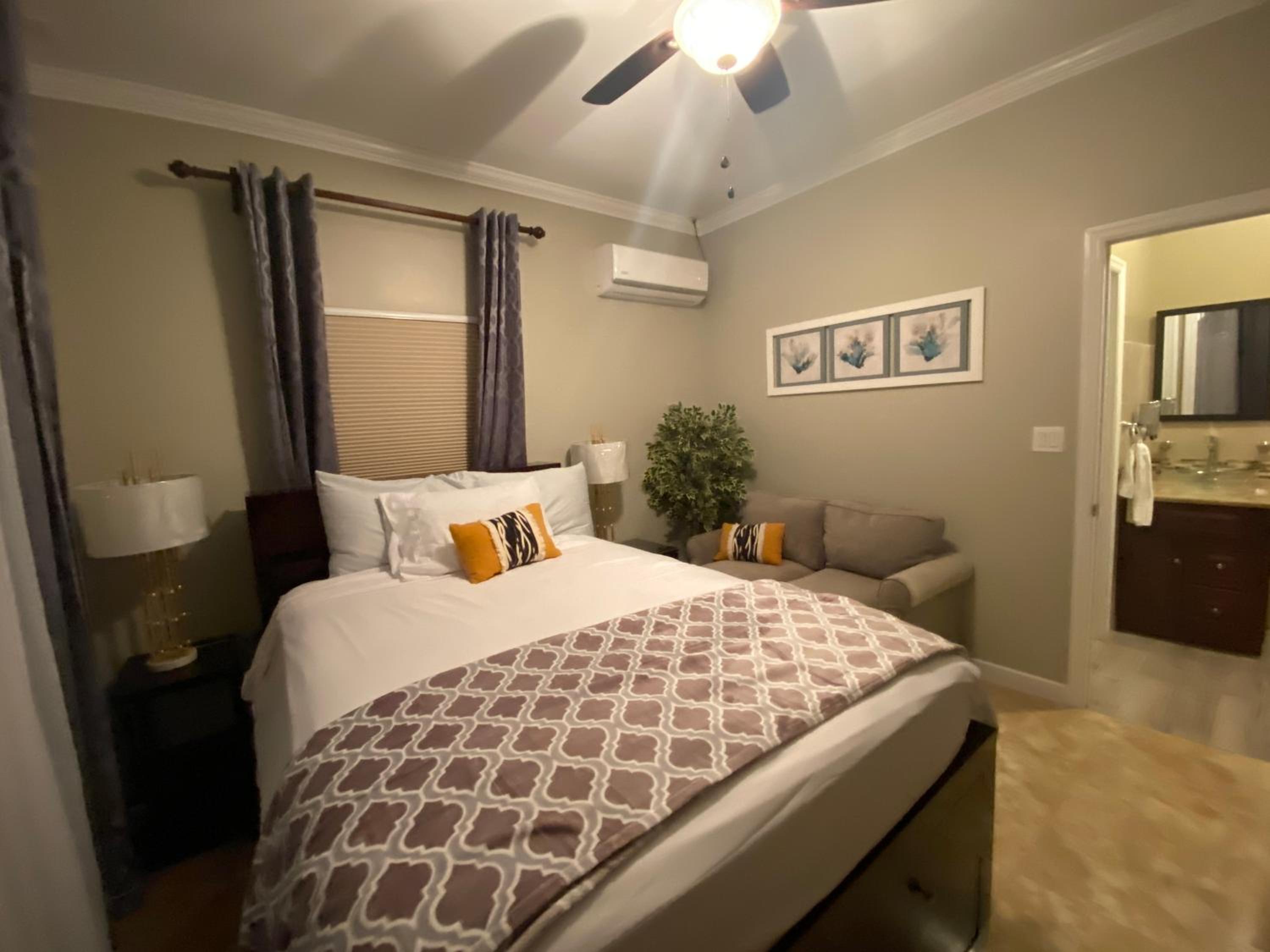 Bougainvilla Ensuite