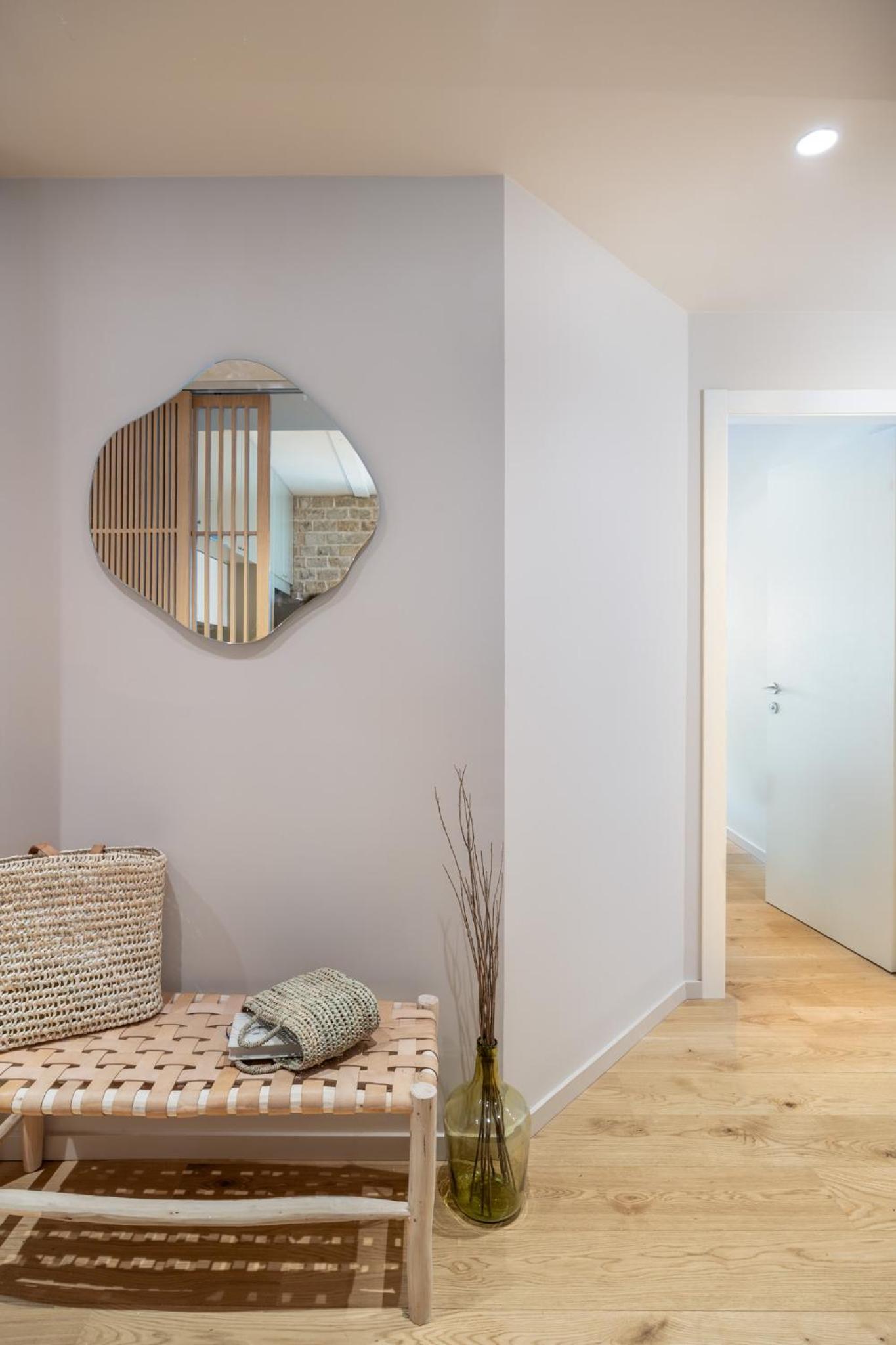 Designer Gem In The Old North By Feelhome
