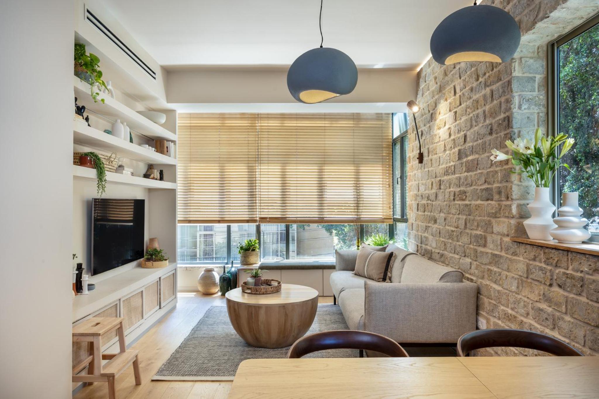 Designer Gem In The Old North By Feelhome