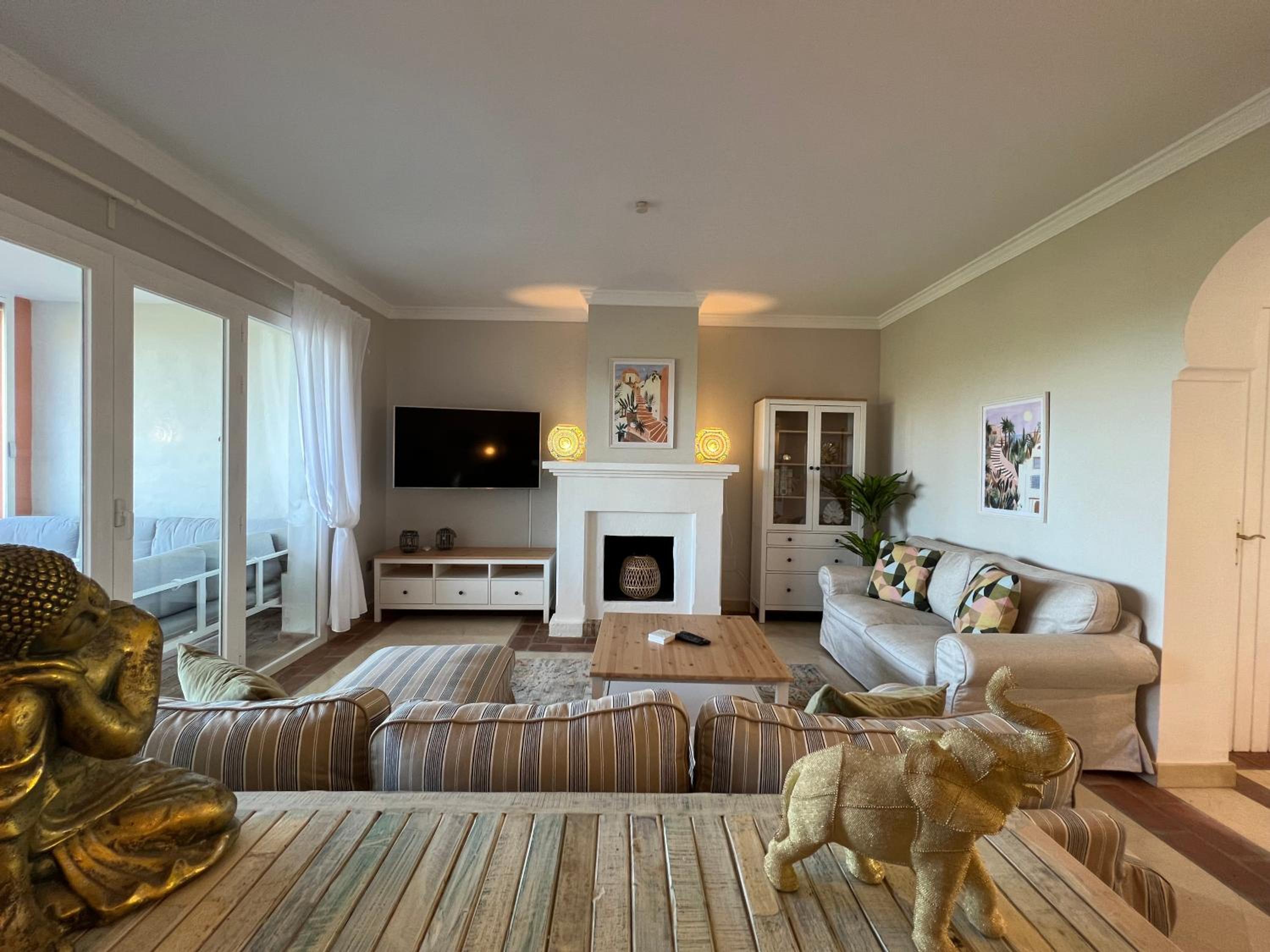 Luxury apartment in La Perla de la Bahia, Bahia de Casares view 4