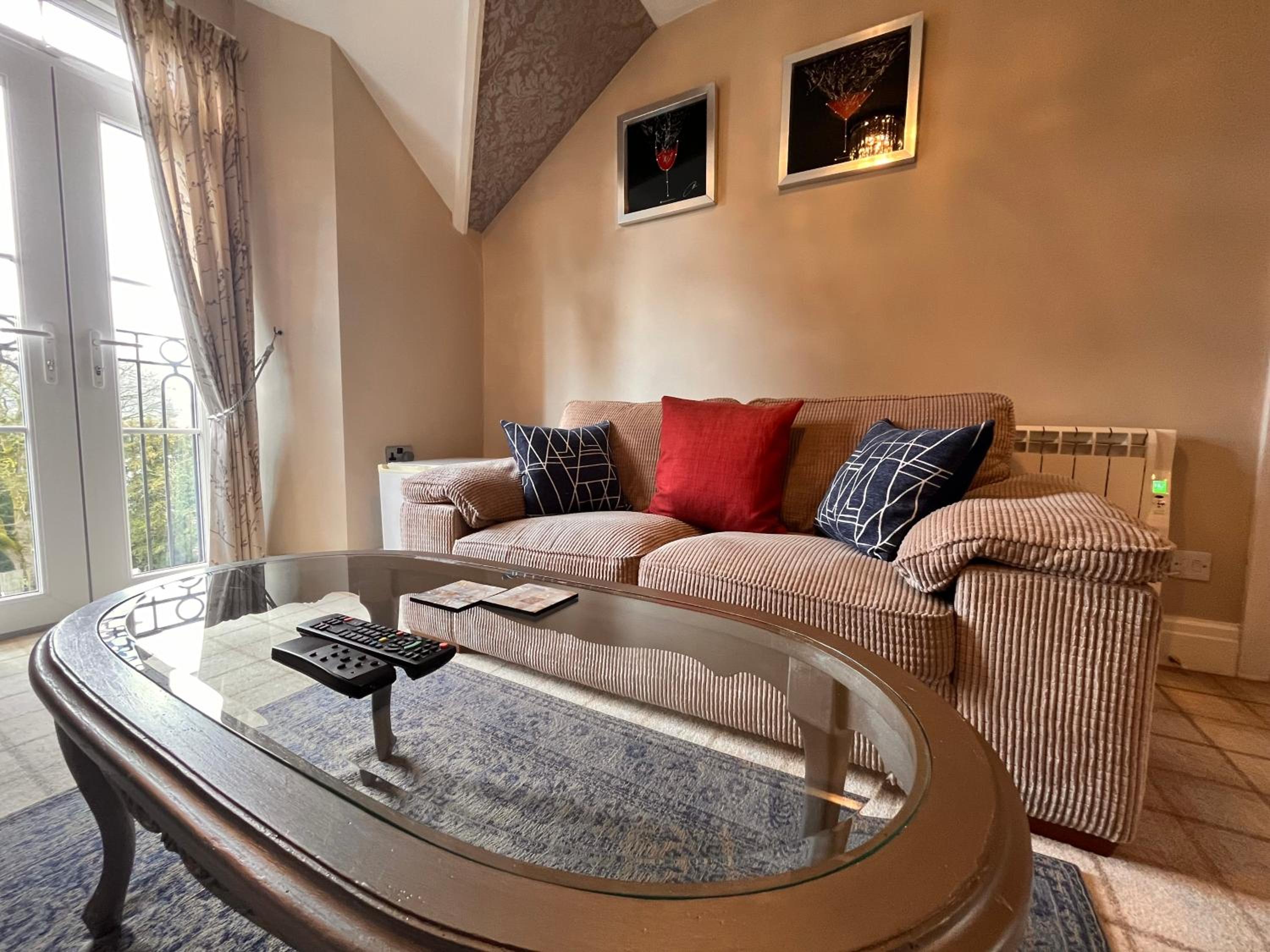 Bowness Bay Suites
