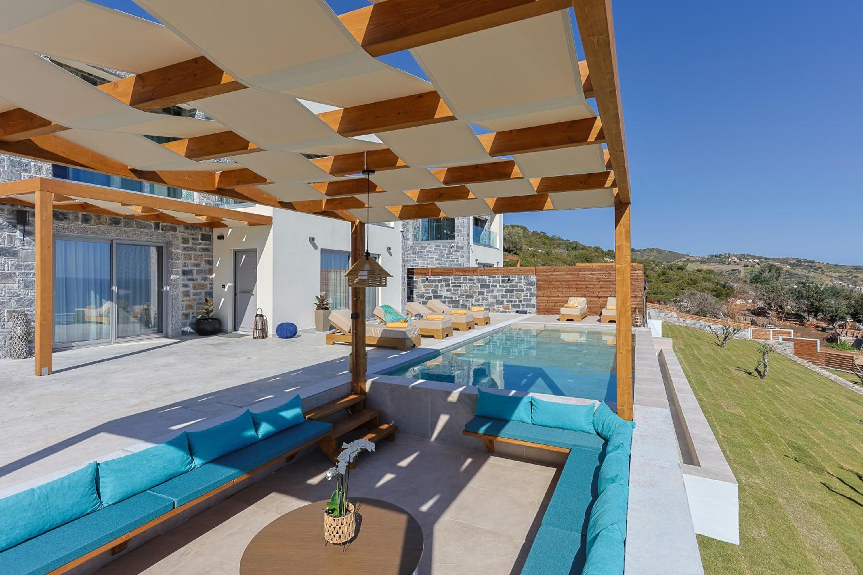 Sunny Drops Villas by Estia view 4