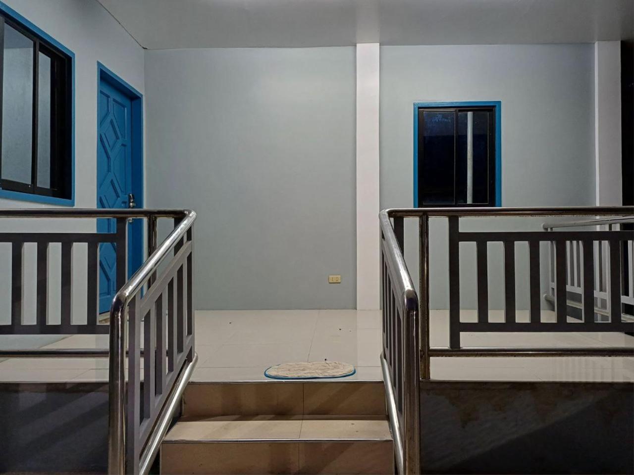 2br Hilltop Haven w/ Wi-Fi view 2