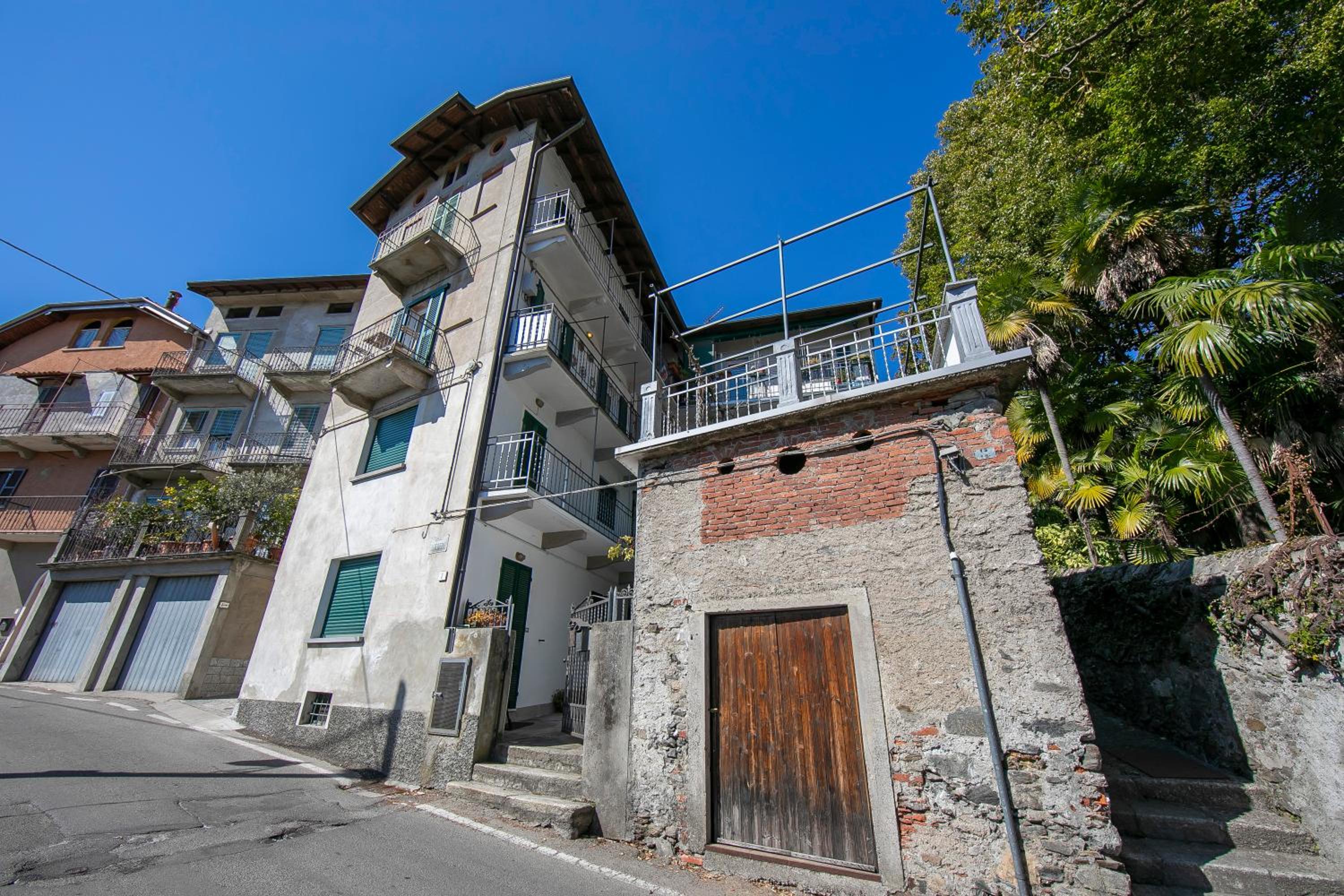 Nido Belvedere AC and Lake View - Happy Rentals