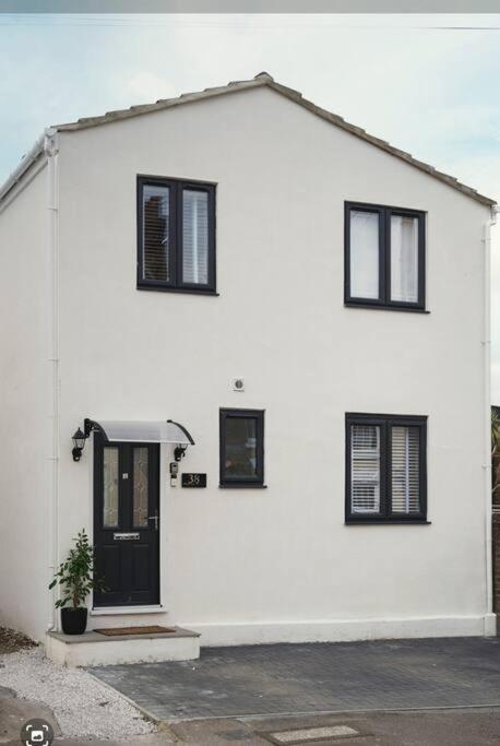 Rofennie Suite -Luxury ensuite room!