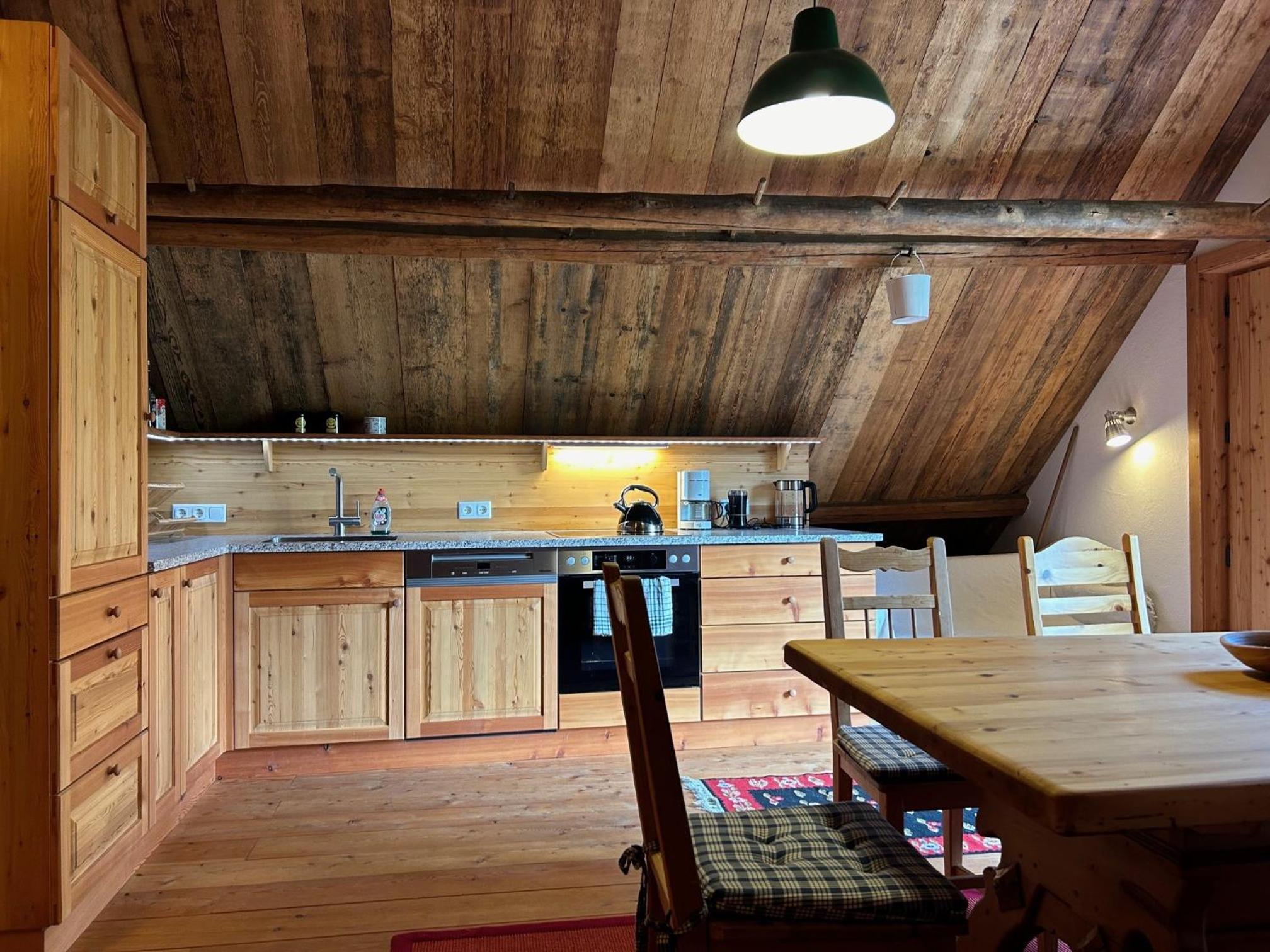 Charmante Gästewohnung in altem Bauernhaus in alpiner Alleinlage
