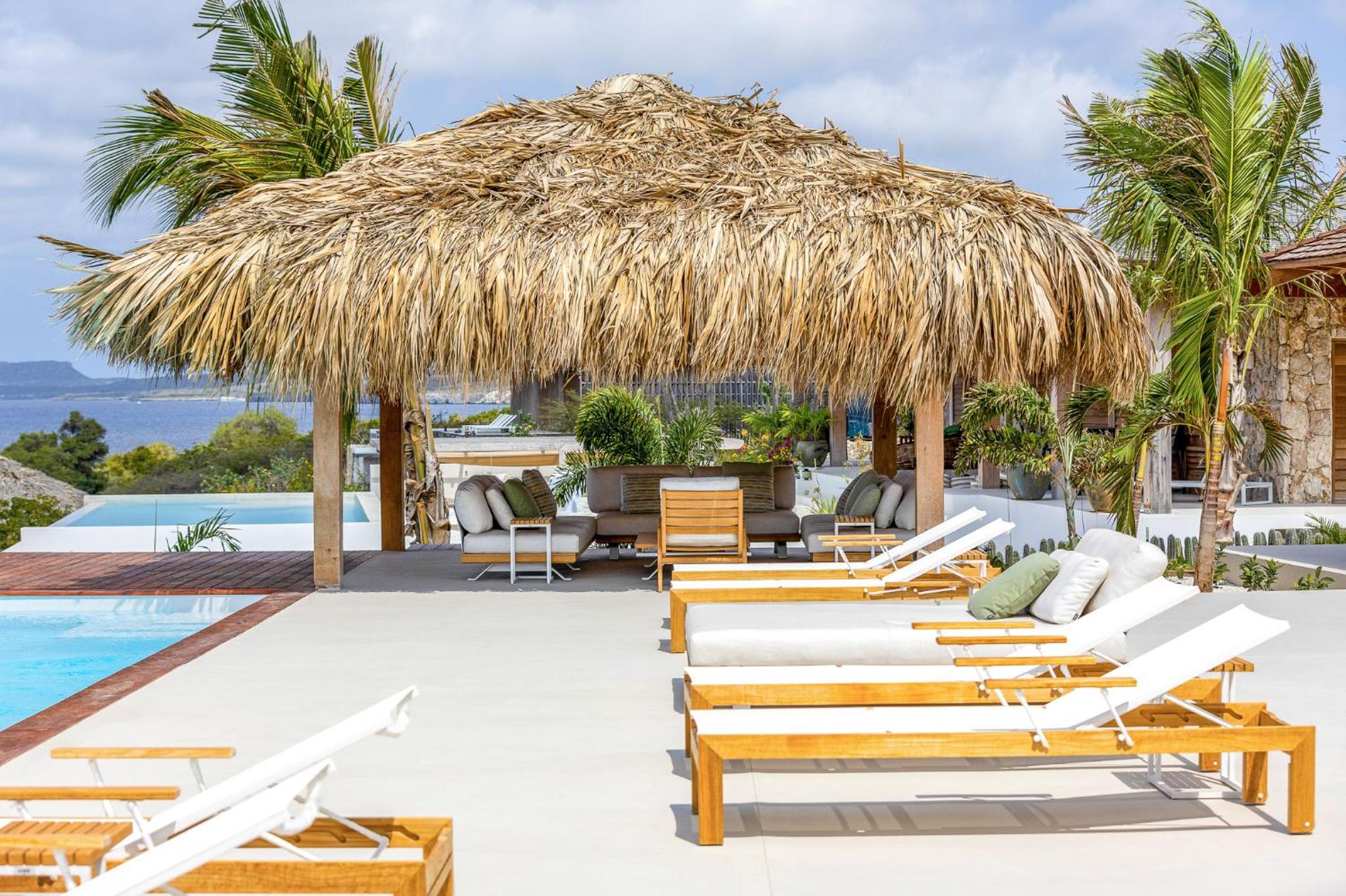 Sorobon Oceanfront Luxury Villa