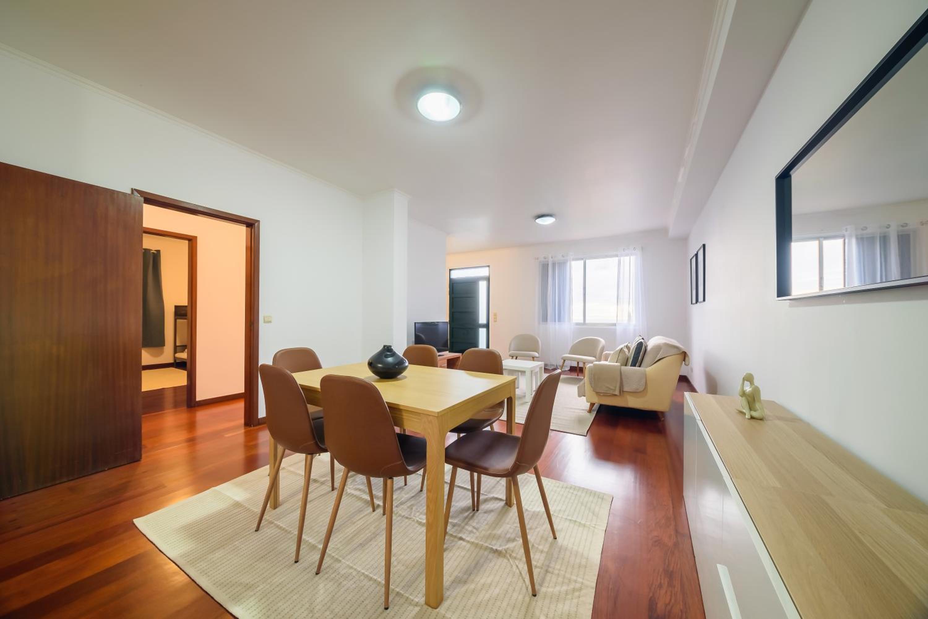Bay View House by MTH view 2