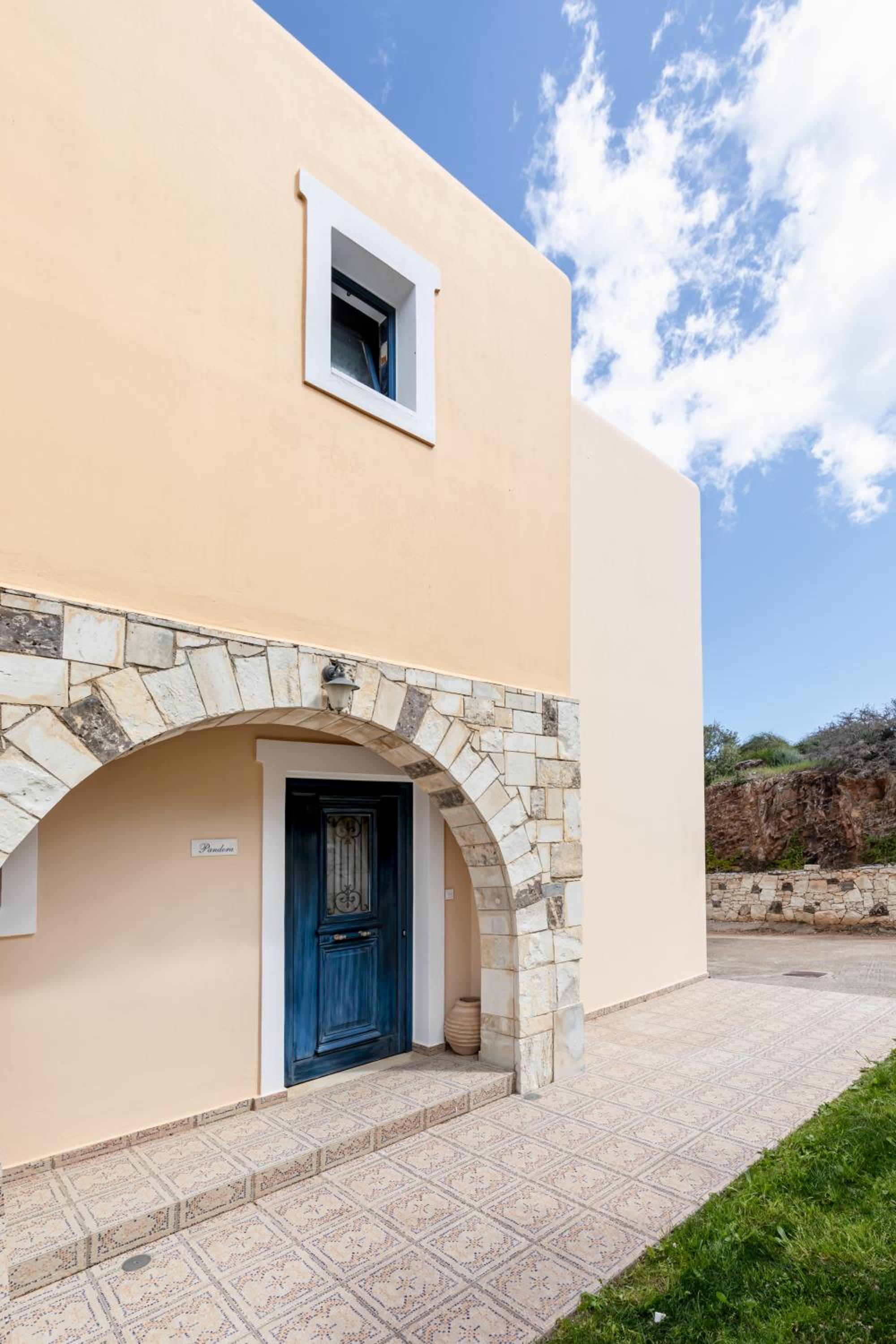 Villa Pandora